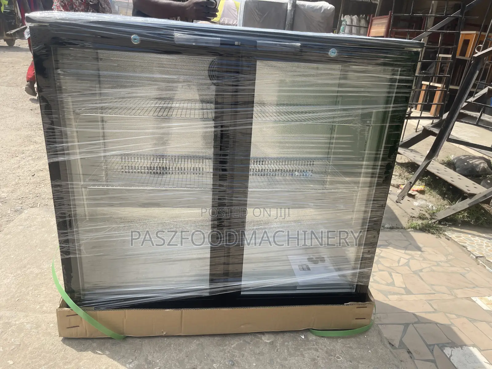 Double Doors Wine Display Chiller