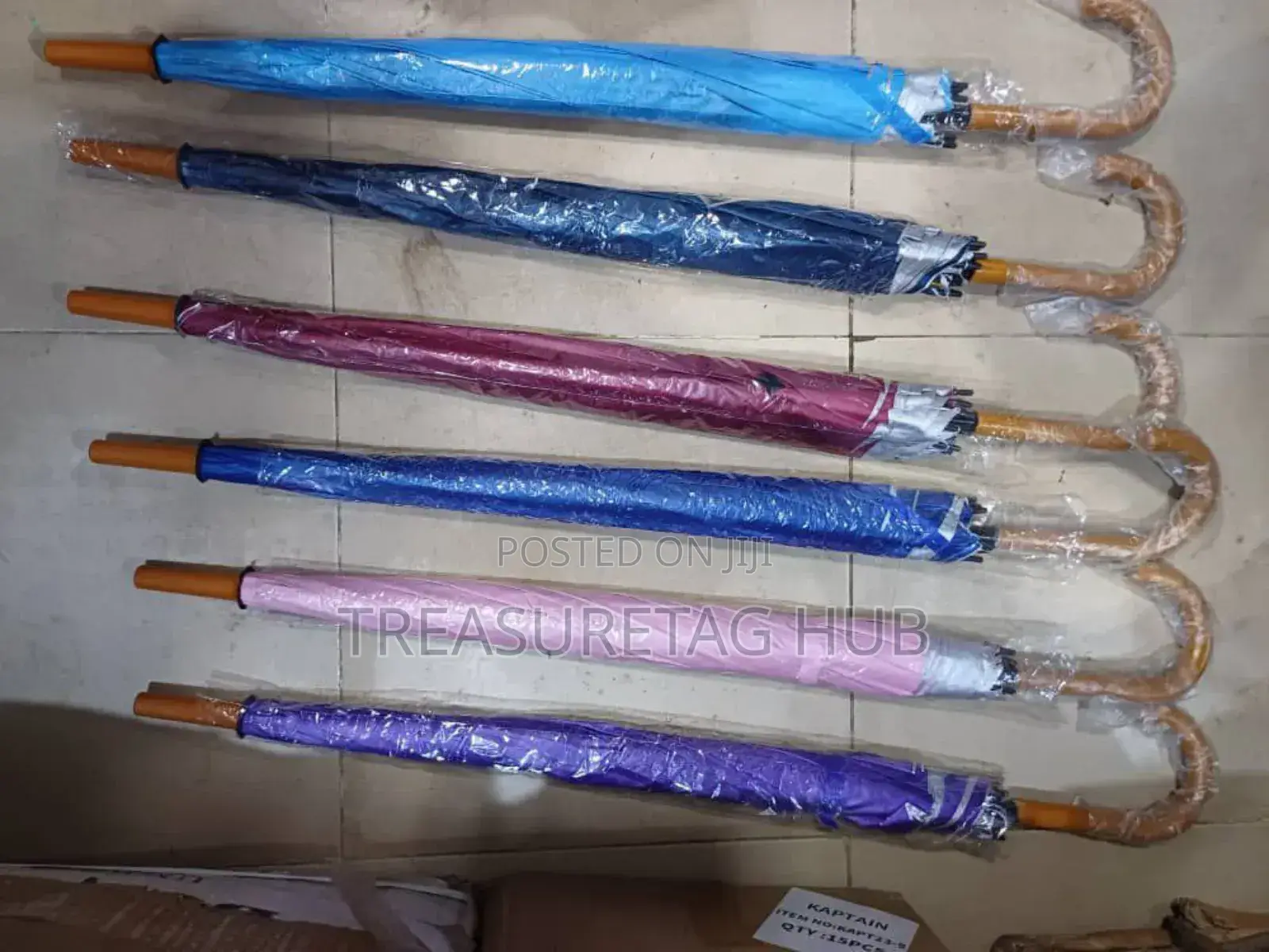 Medium Auto Curve Umbrella
