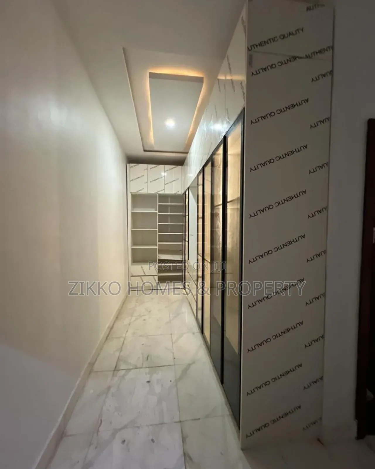 4bdrm Townhouse/Terrace in Lekki for sale