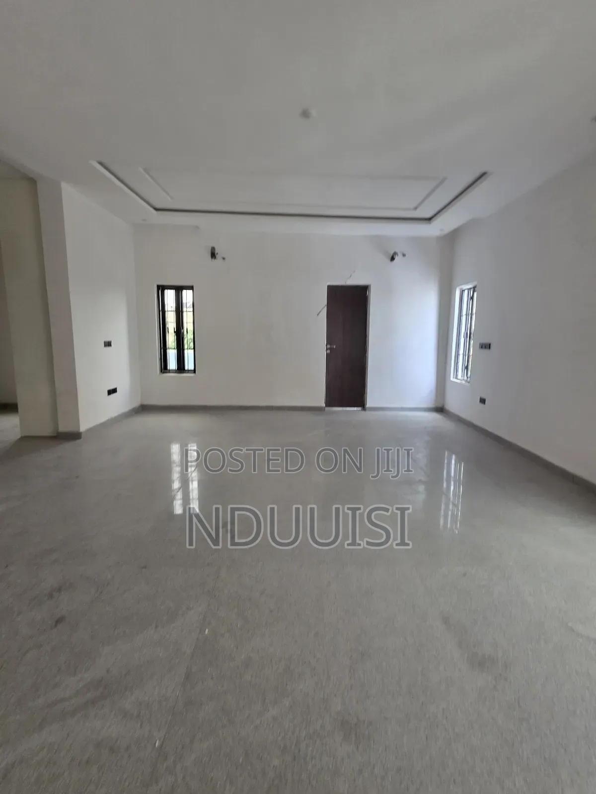 5bdrm Duplex in Asokoro for sale