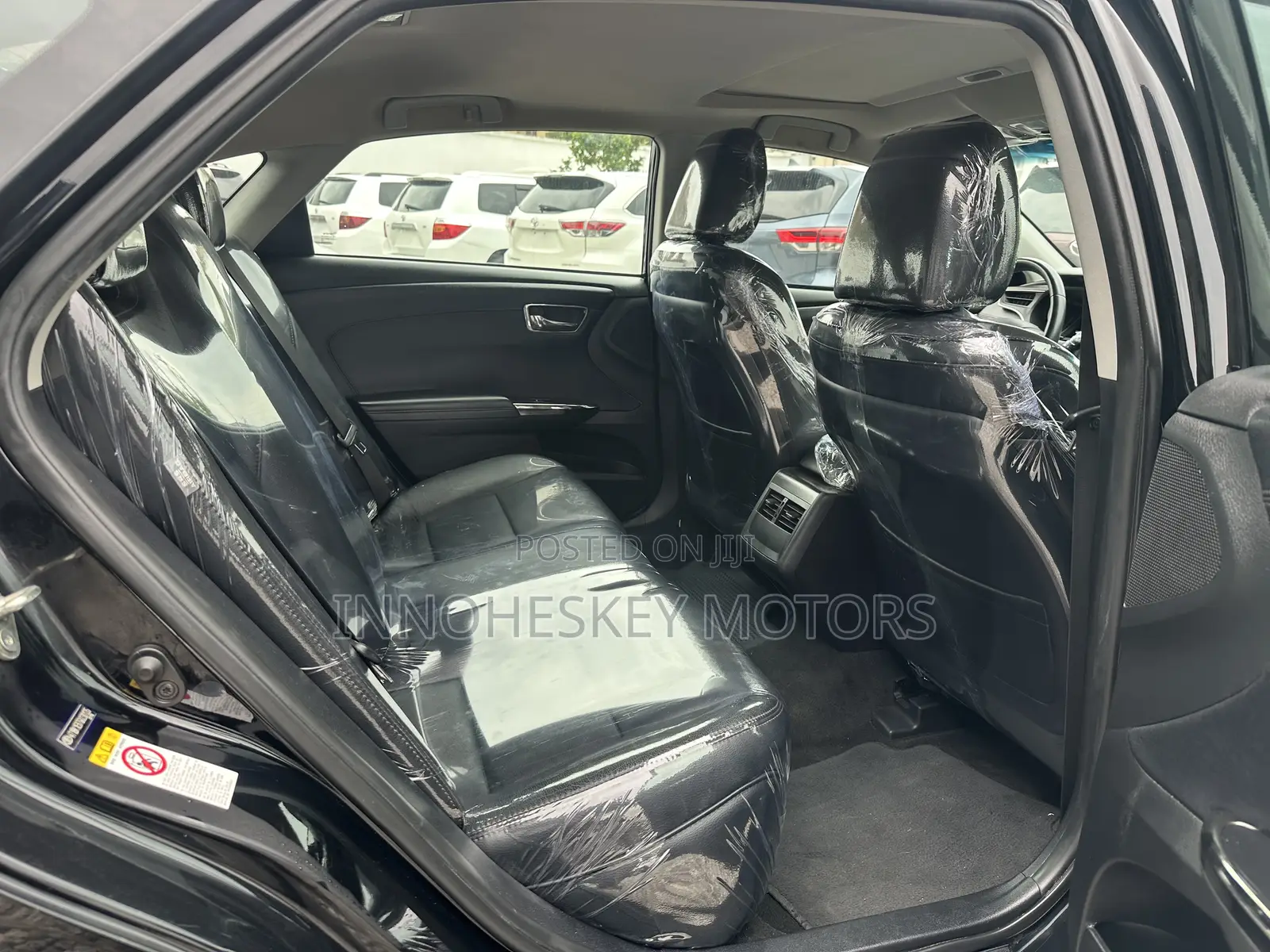 Toyota Avalon XLE Premium FWD Sedan (3.6L 6cyl 6A) 2016 Black
