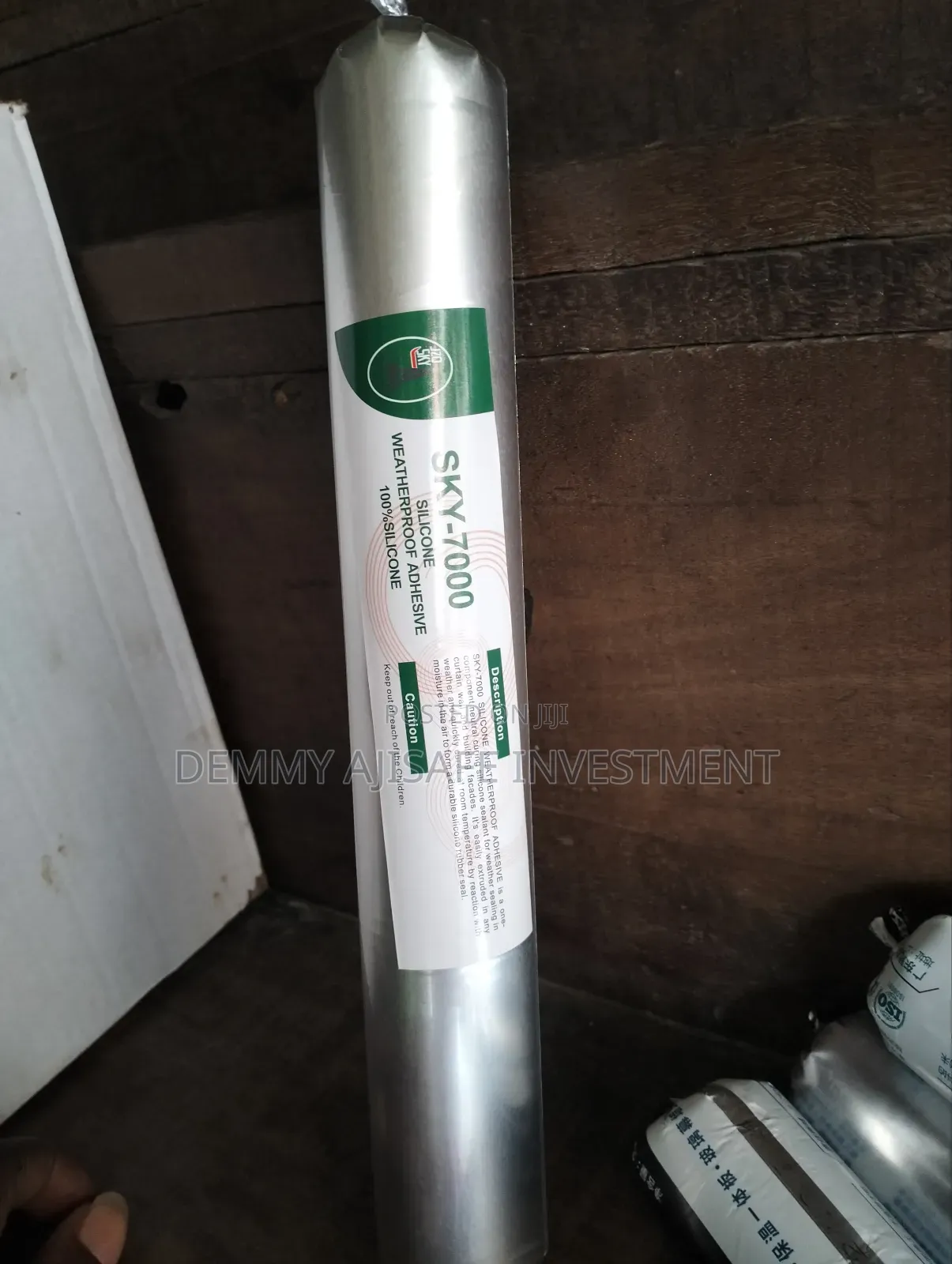 Sky--7000 Sausage Sealant