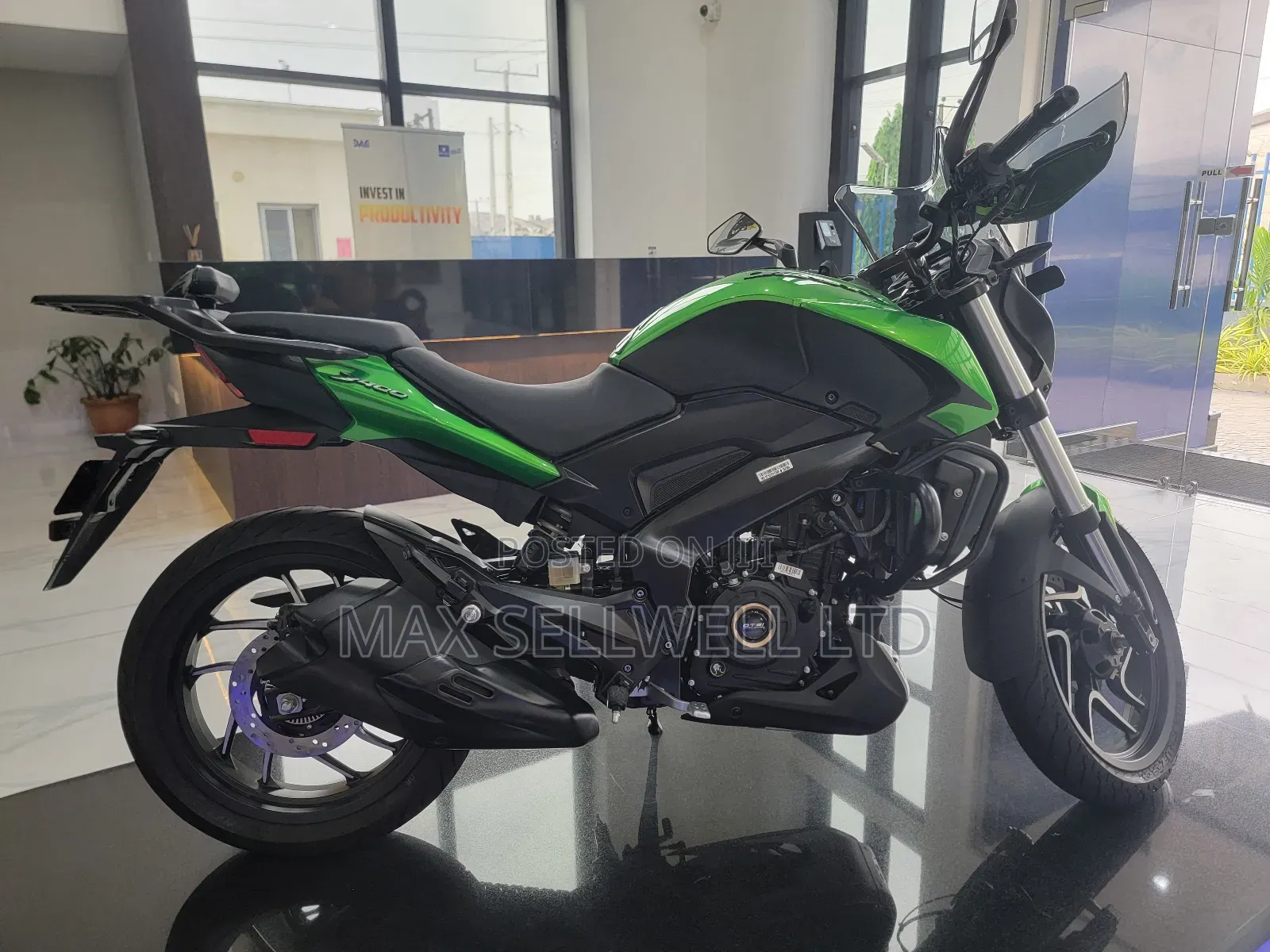 New Bajaj Dominar 400 2025 Green