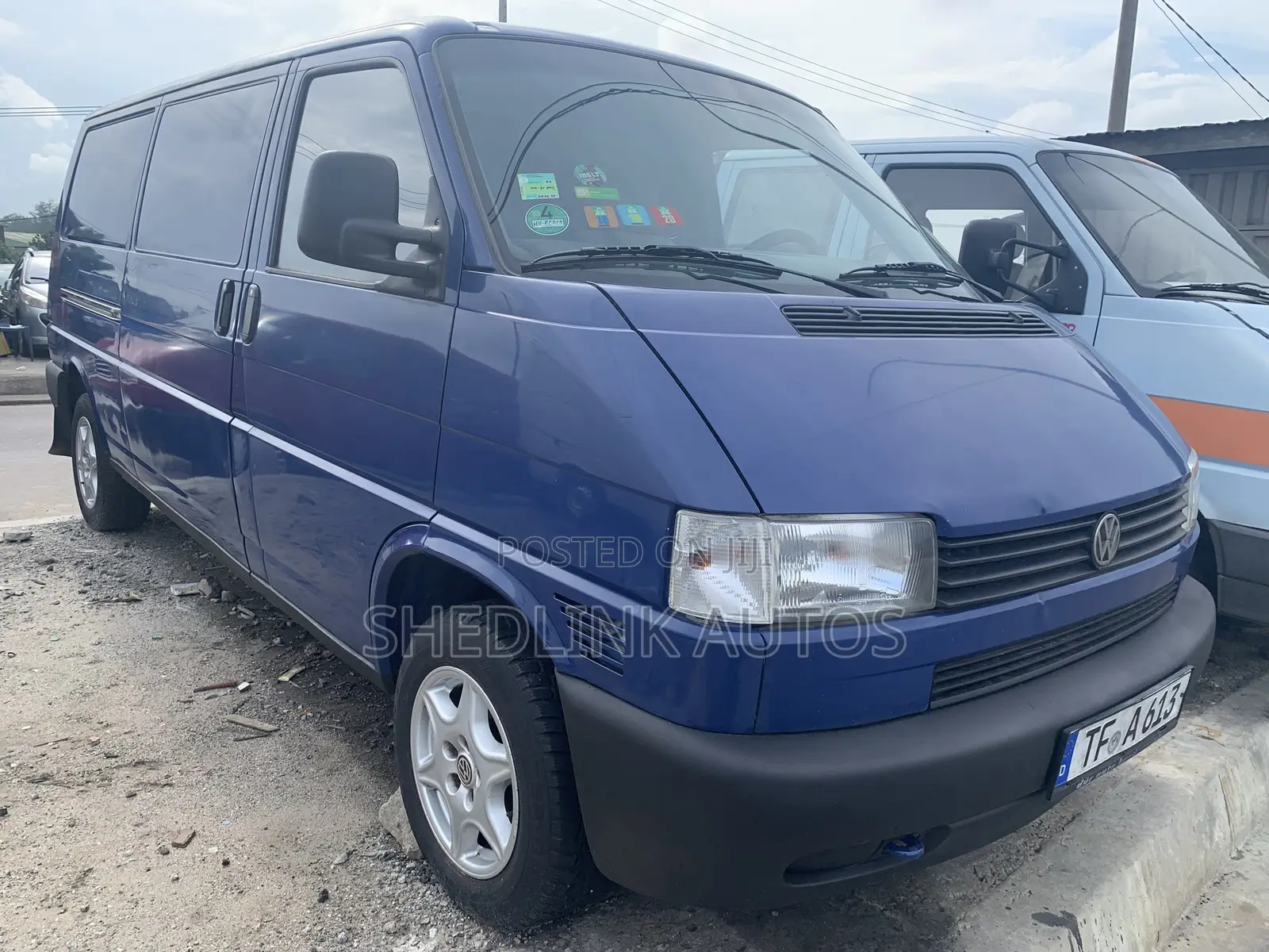 Volkswagen Transporter 2005 Blue