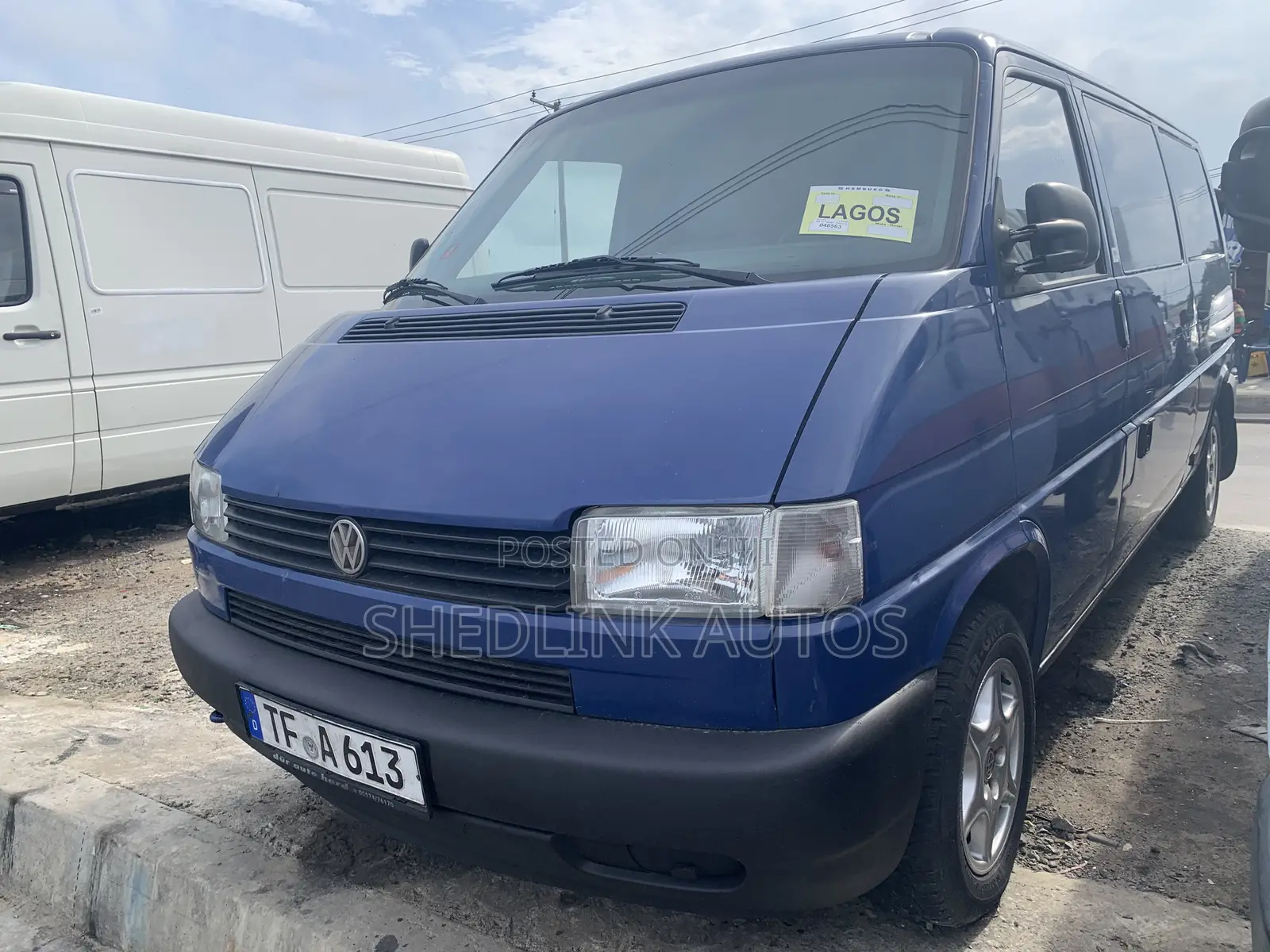 Volkswagen Transporter 2005 Blue