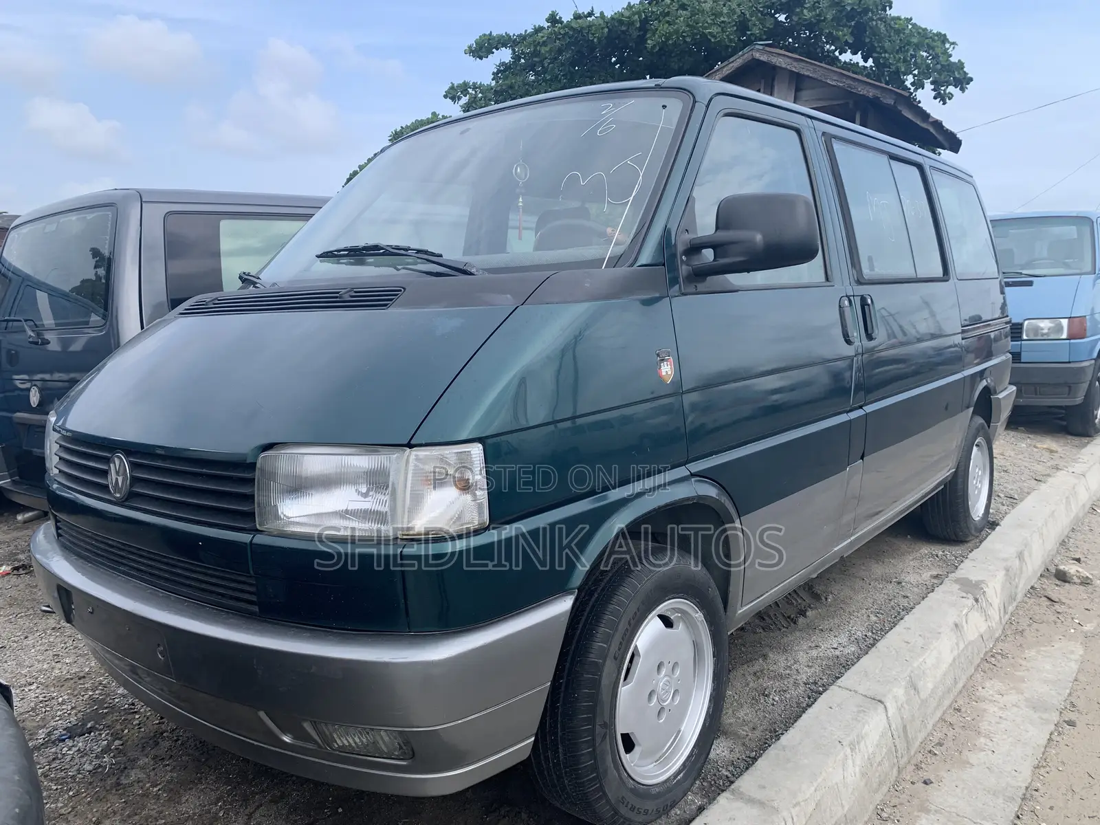 Volkswagen Transporter 2005 Green