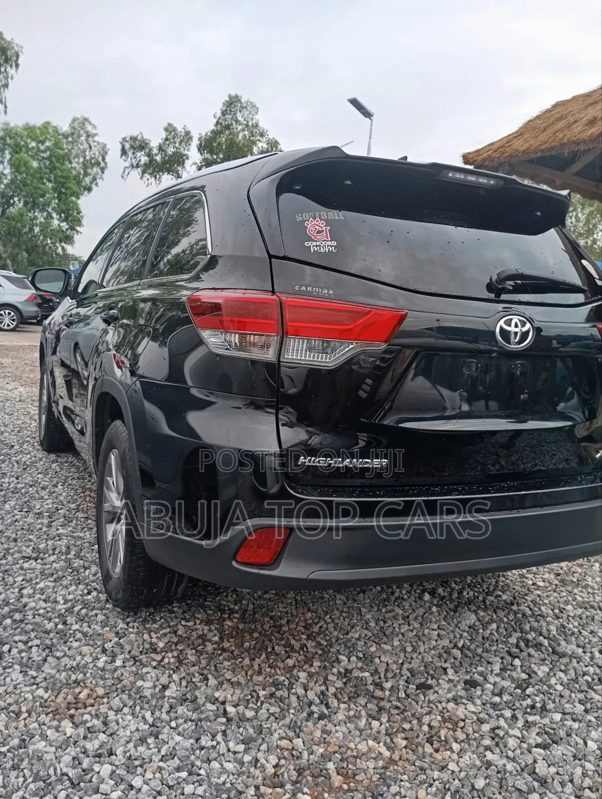 Toyota Highlander XLE 4x4 V6 (3.5L 6cyl 8A) 2018 Black