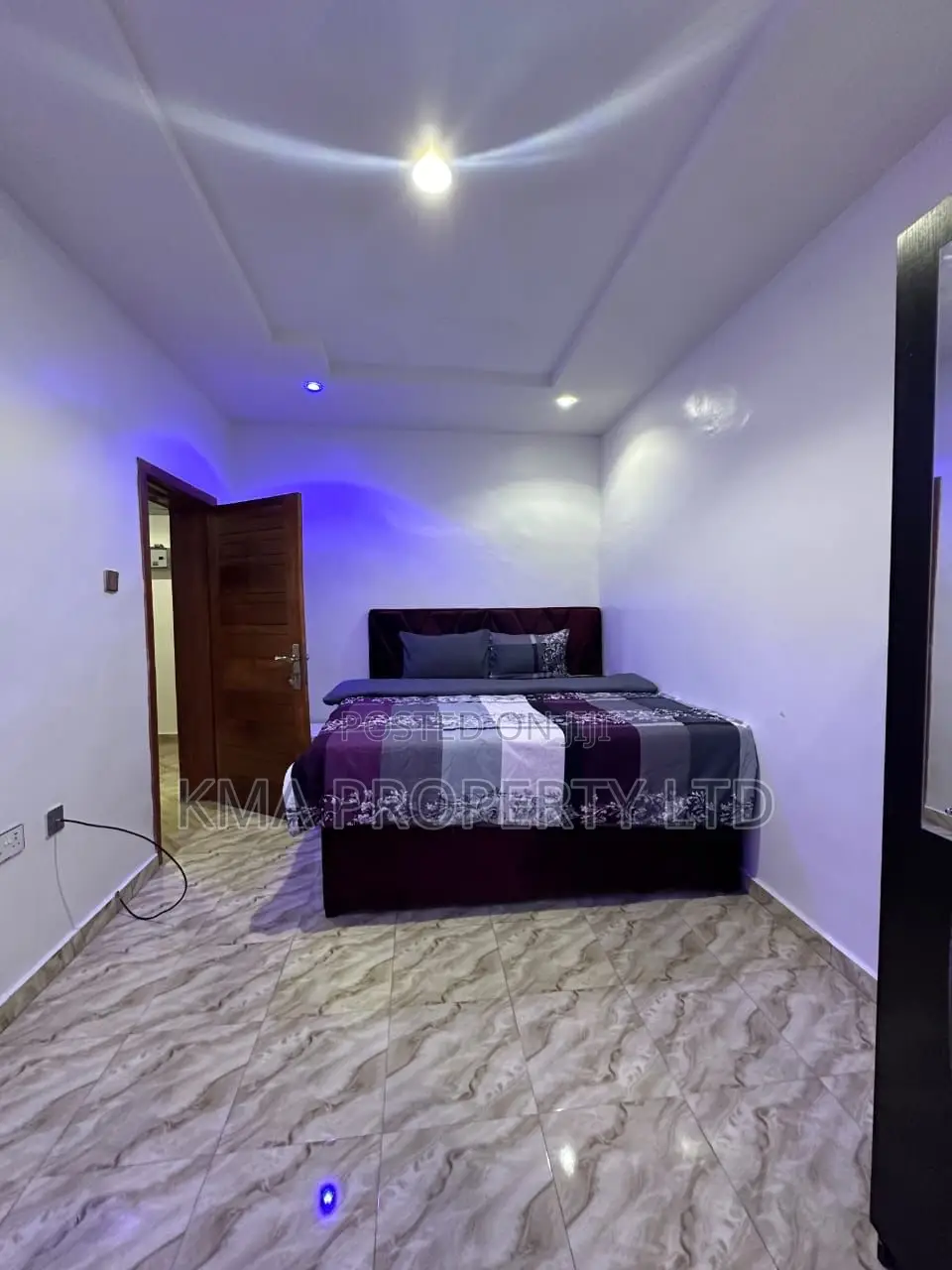 Luxurious 2 Bedroom Apartment