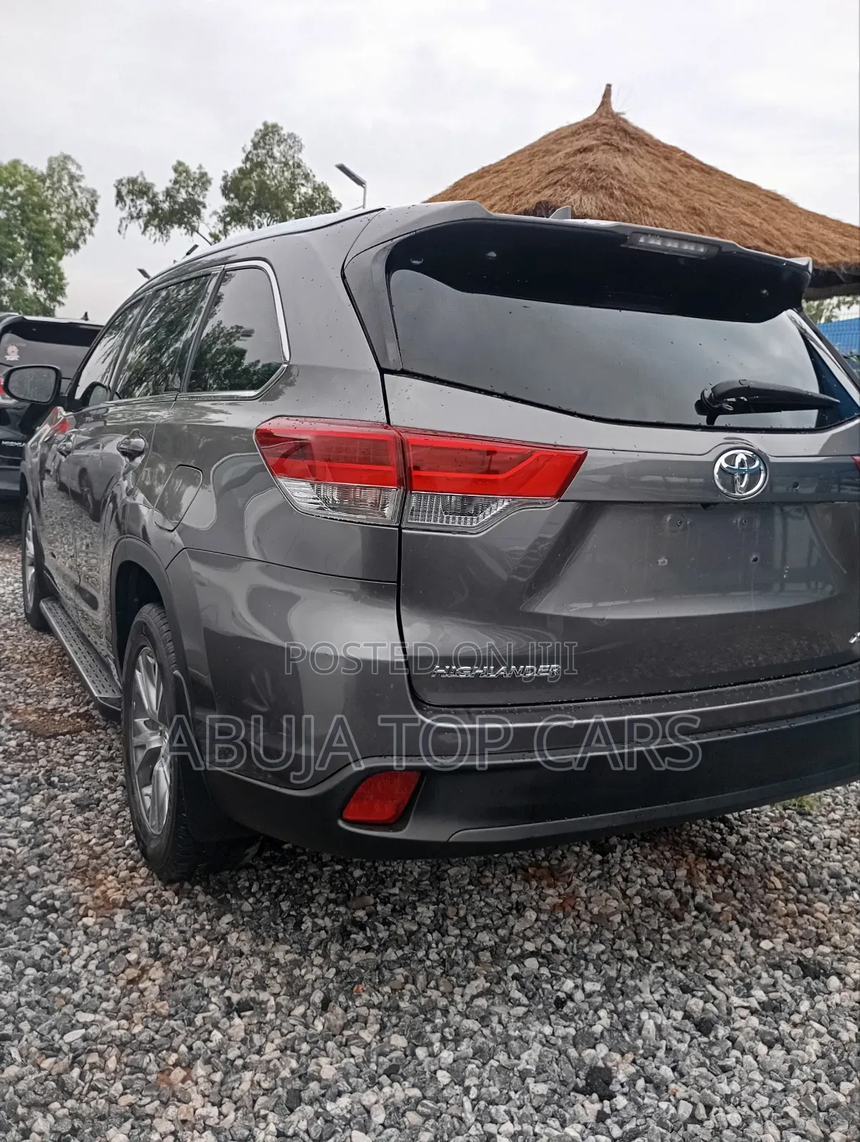 Toyota Highlander XLE 4x2 V6 (3.5L 6cyl 8A) 2018 Gray