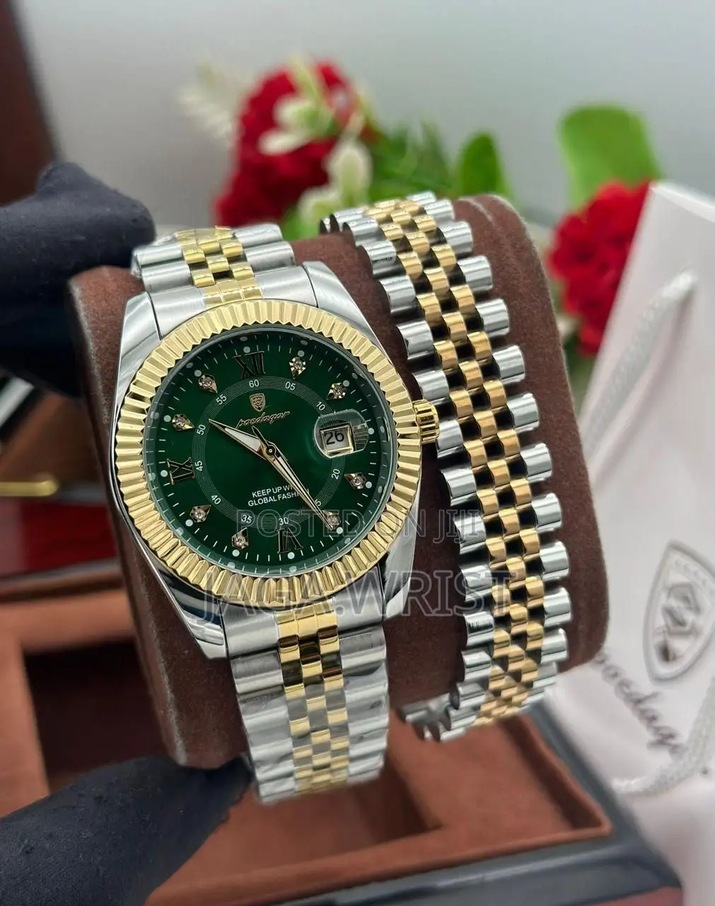 Poedagar Watch With Hand Chain