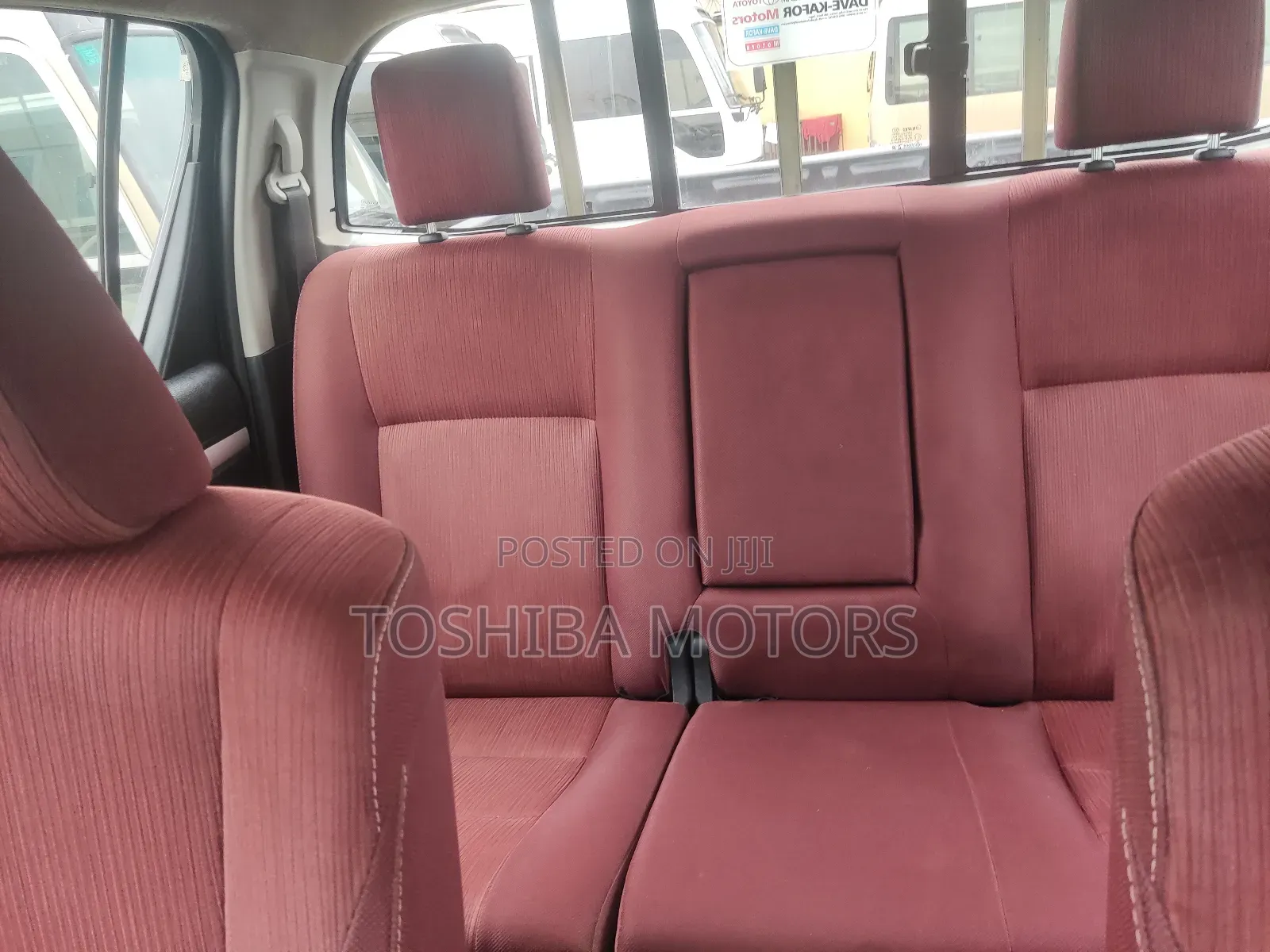 Toyota Hilux SR5 4x4 2018 Black