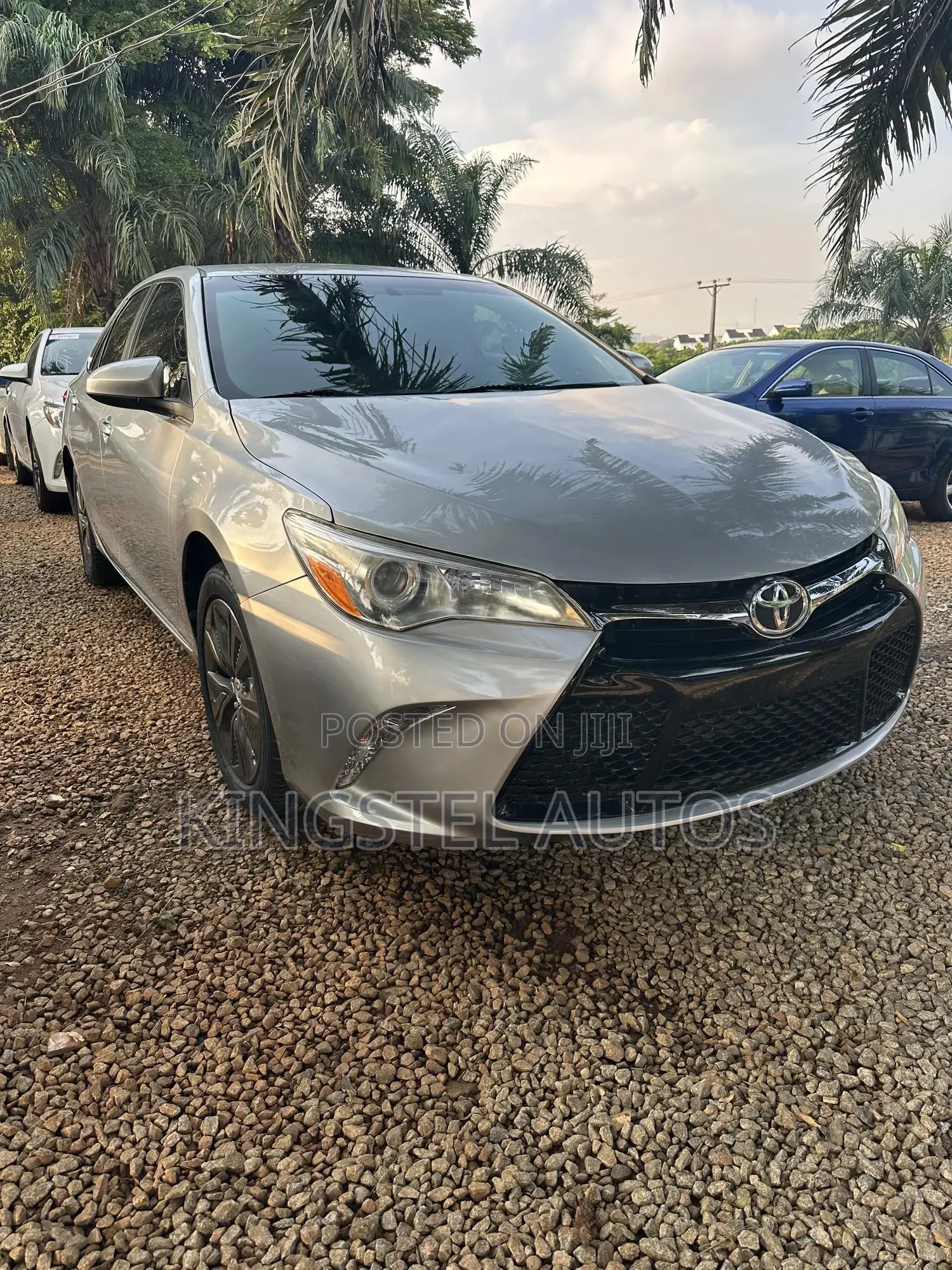 Toyota Camry LE 4dr Sedan (2.5L 4cyl 6A) 2016 Silver