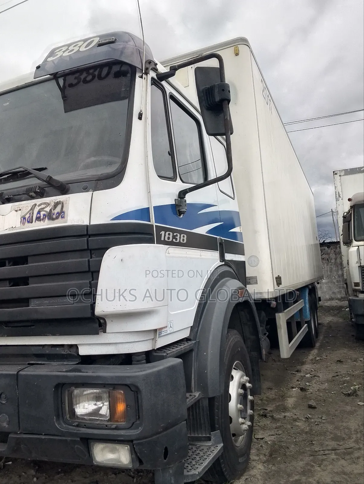 Mercedes Benz Heavy Duty Truck 1838 2002 White
