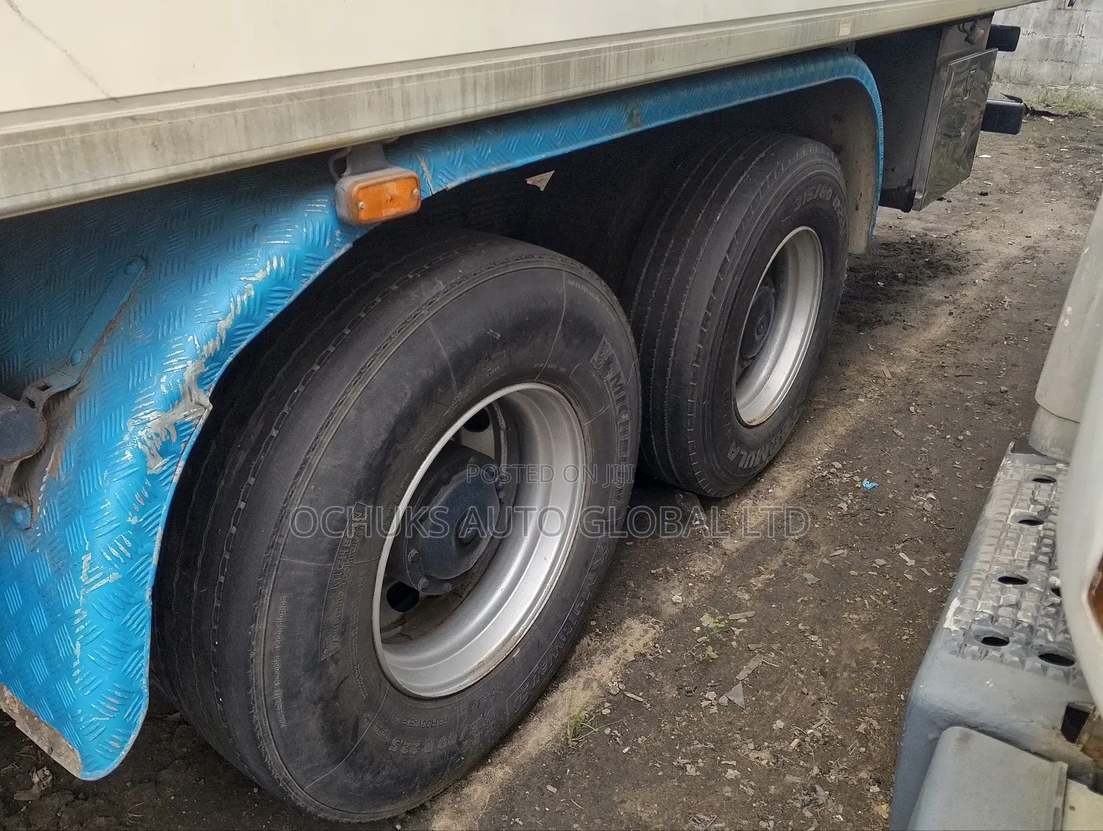 Mercedes Benz Heavy Duty Truck 1838 2002 White