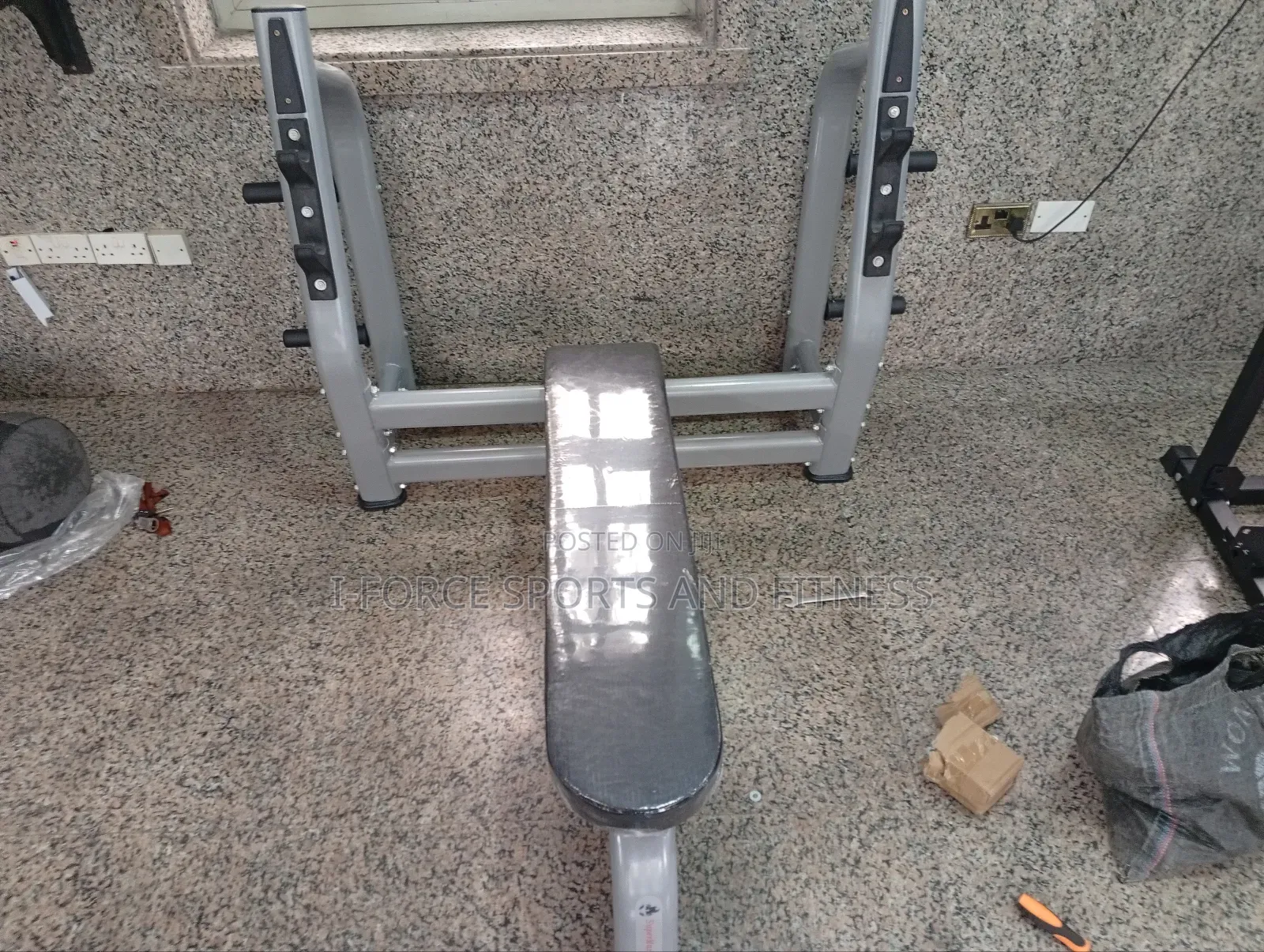 Flat Bench