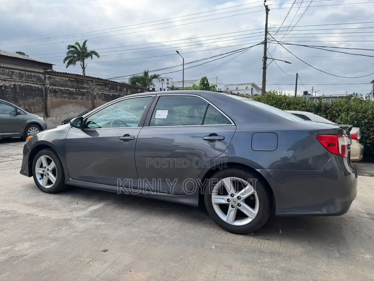 Toyota Camry SE Limited Edition 4dr Sedan (2.5L 4cyl 6A) 2012 Gray