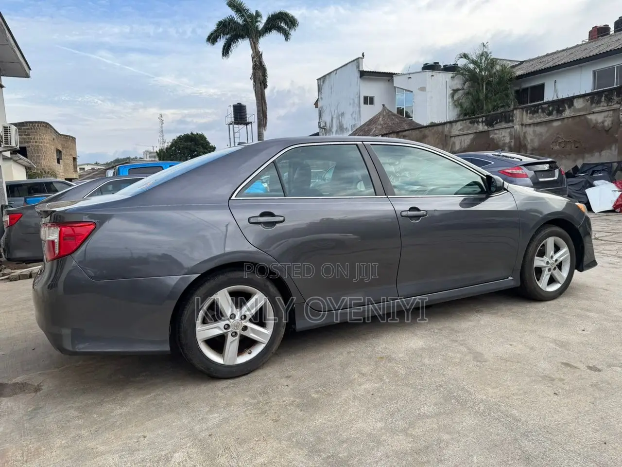 Toyota Camry SE Limited Edition 4dr Sedan (2.5L 4cyl 6A) 2012 Gray