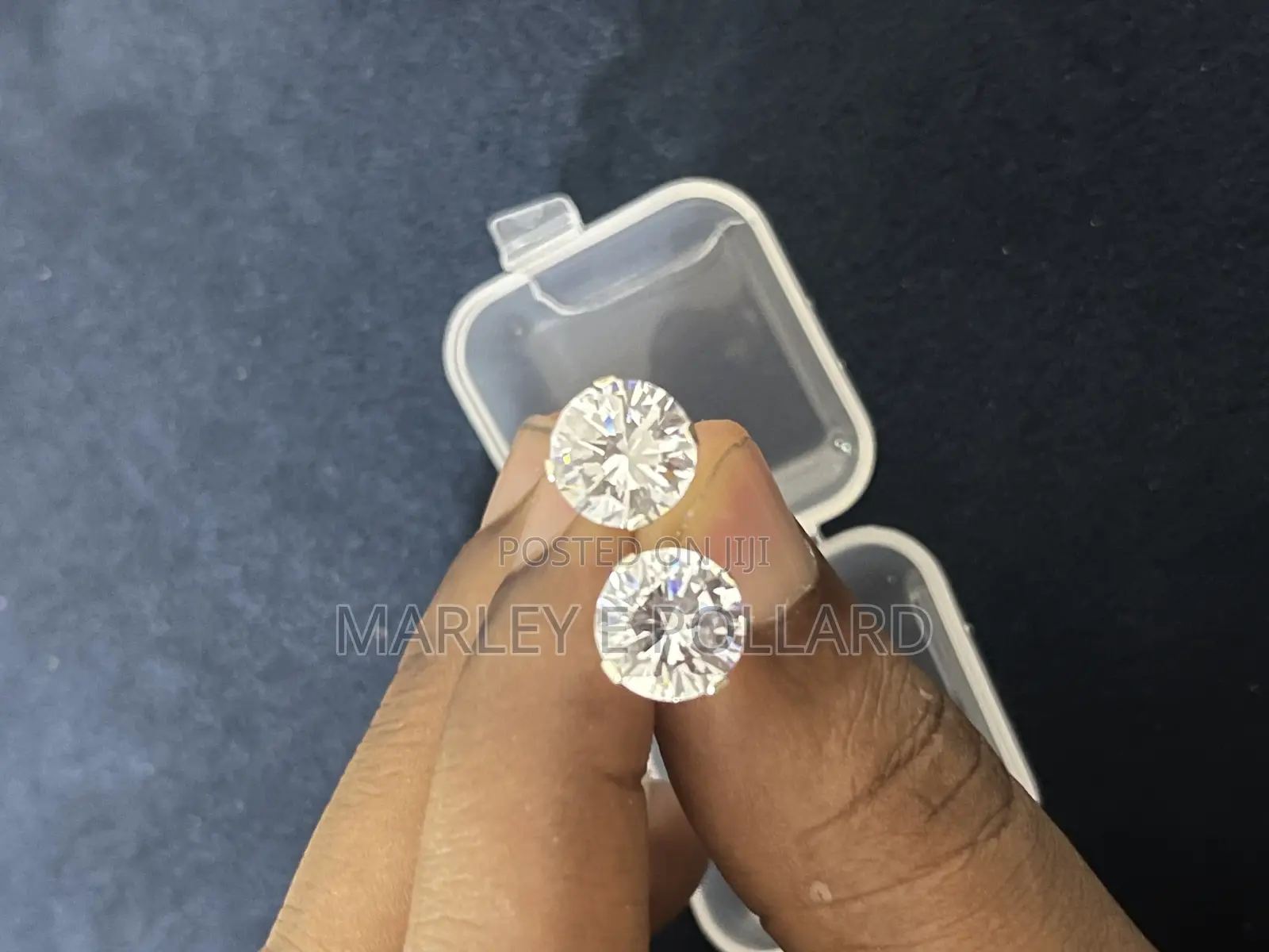 10mm Sterling Silver Cuhic Zirconia Earring