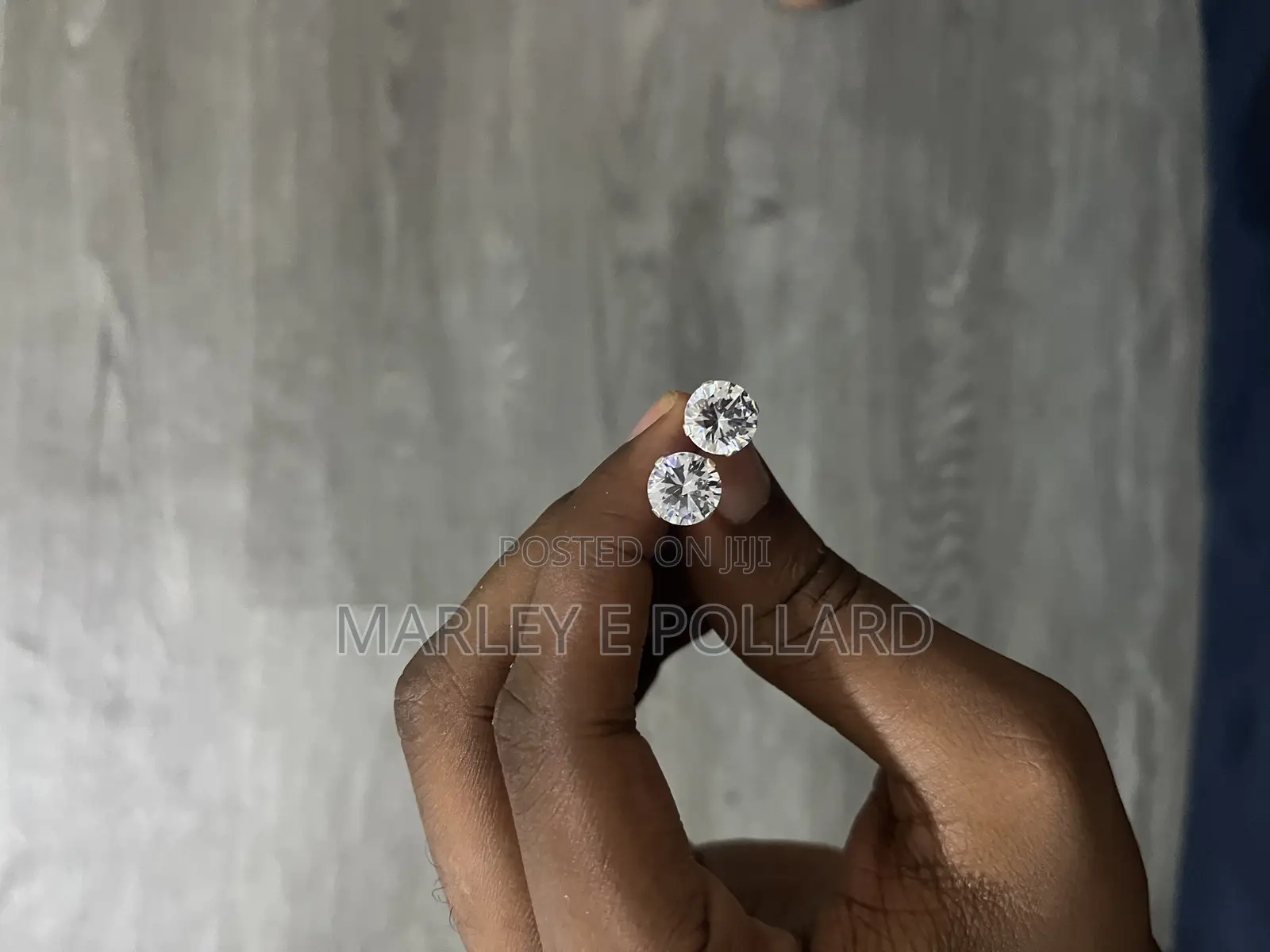 10mm Sterling Silver Cuhic Zirconia Earring