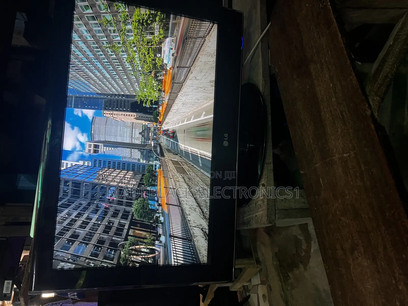 Lg LCD 32inch