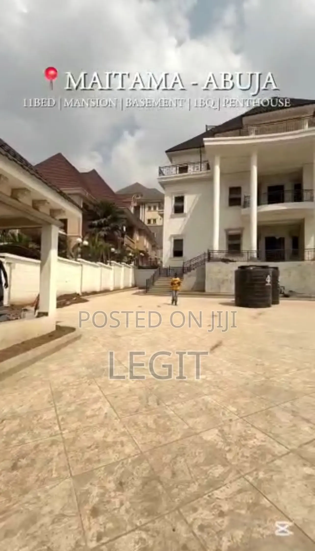 11bdrm Mansion in Maitama for sale