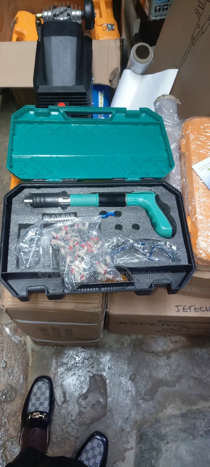 Gun Nailer, Nailer Gun, Nail Shooter With 100 PCS of Nail
