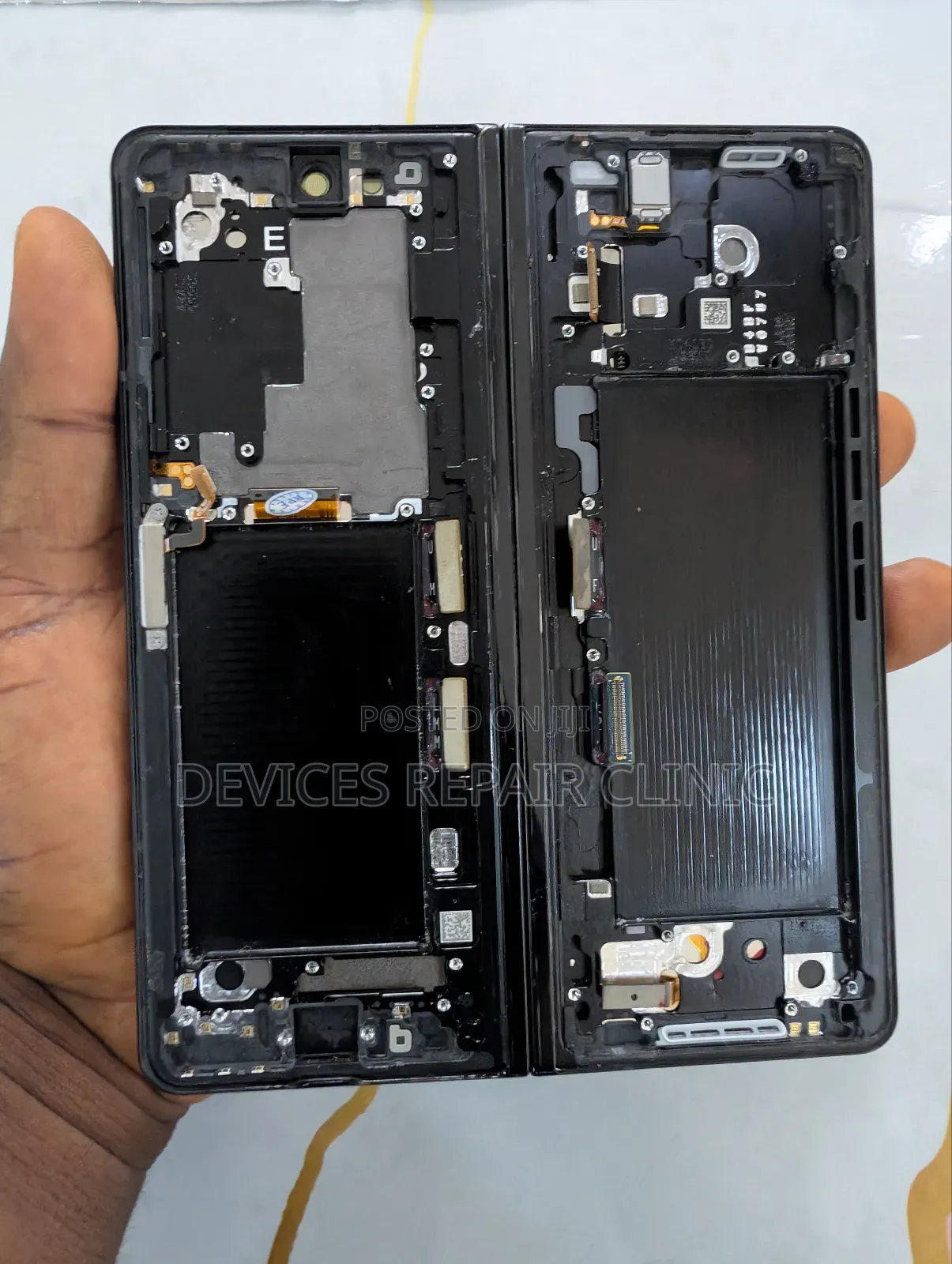 Samsung Galaxy Fold 3 Inner Screen. Samsung Direct