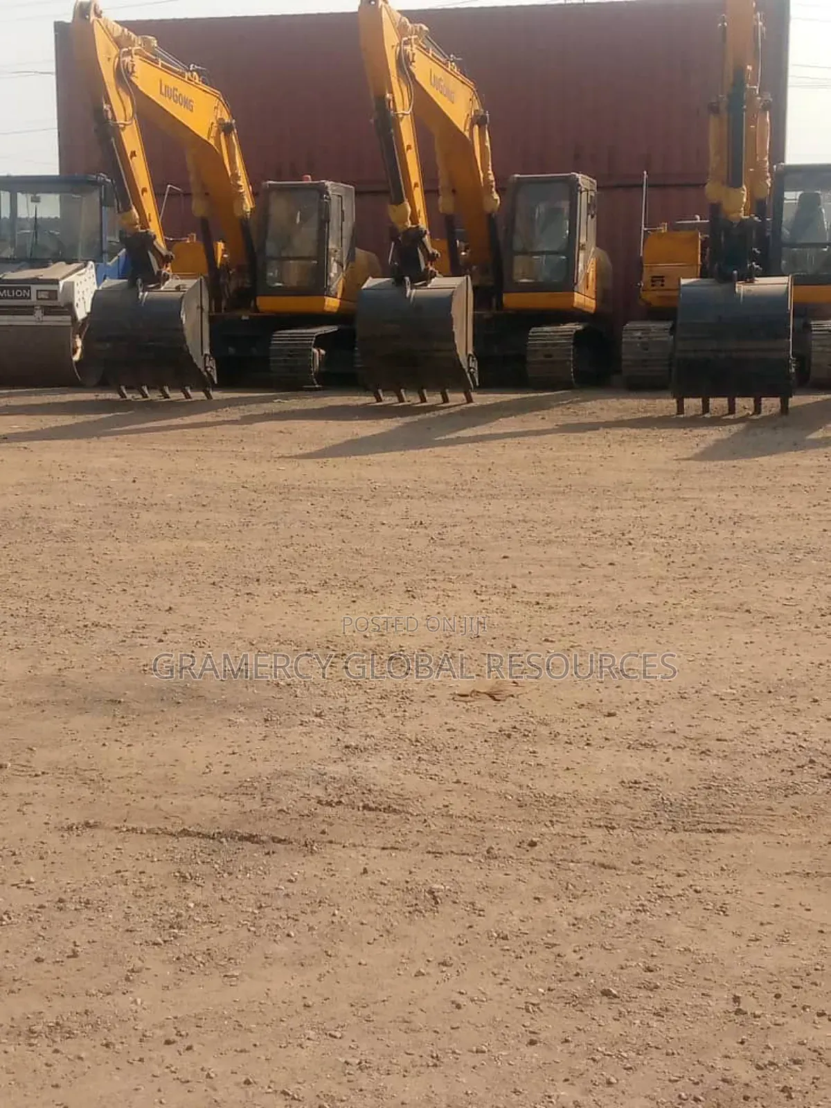 Clean Nigerian Used Swamp Buggies Excavator for Sale