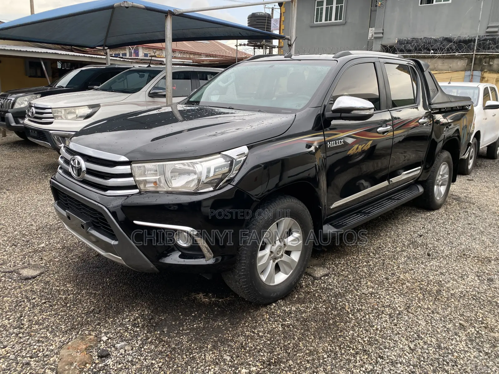 Toyota Hilux SR5 4x4 2019 Black