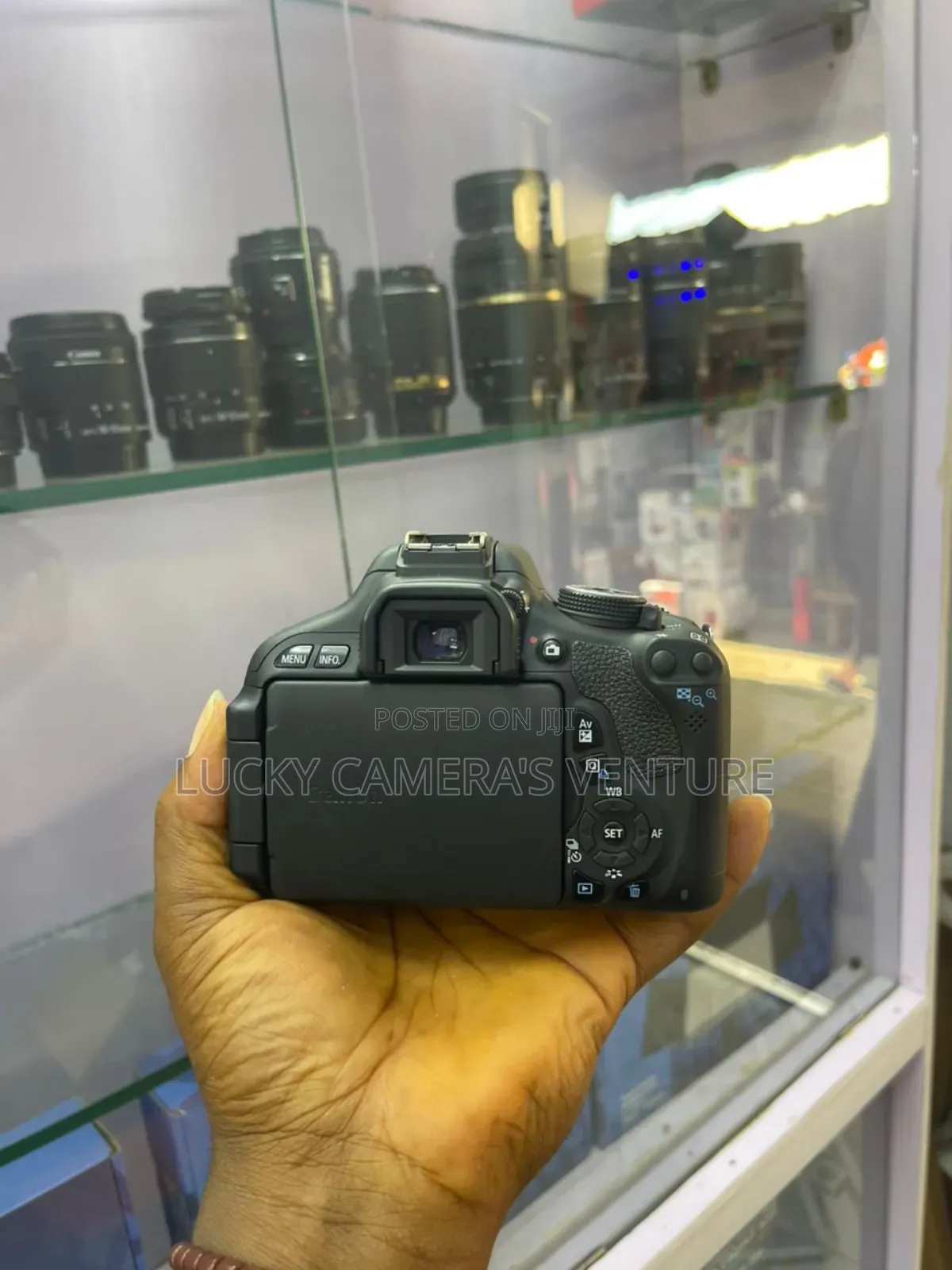 Canon 600d, With 18 - 55mm Lens