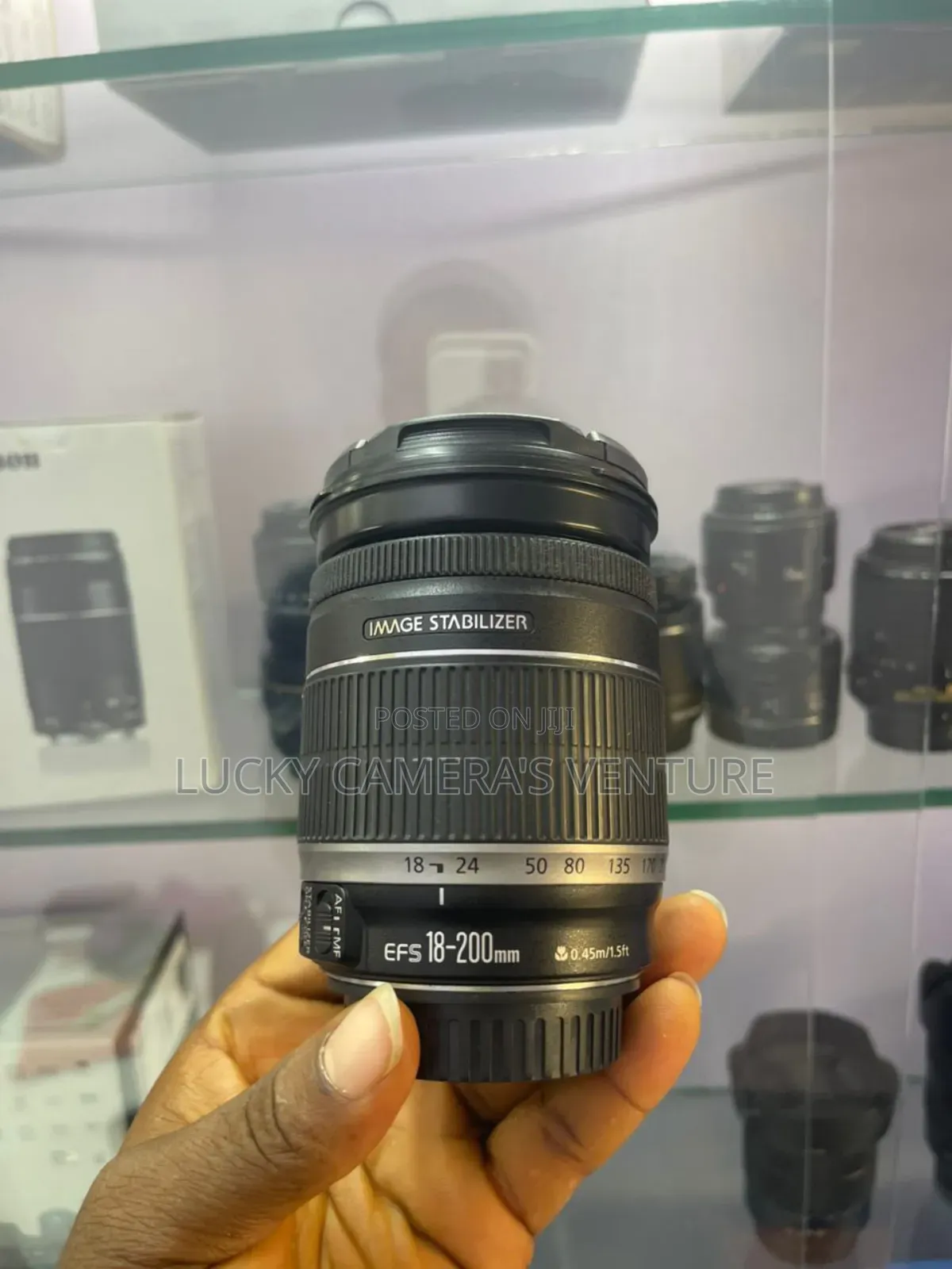 Canon 18 - 200mm Lens