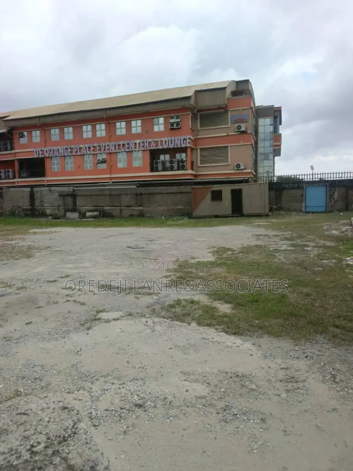 A Commercial Property on 6 Plots of Land