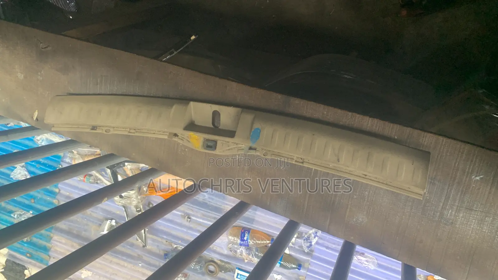 Booth Catcher Plastic for Toyota Highlander 2012