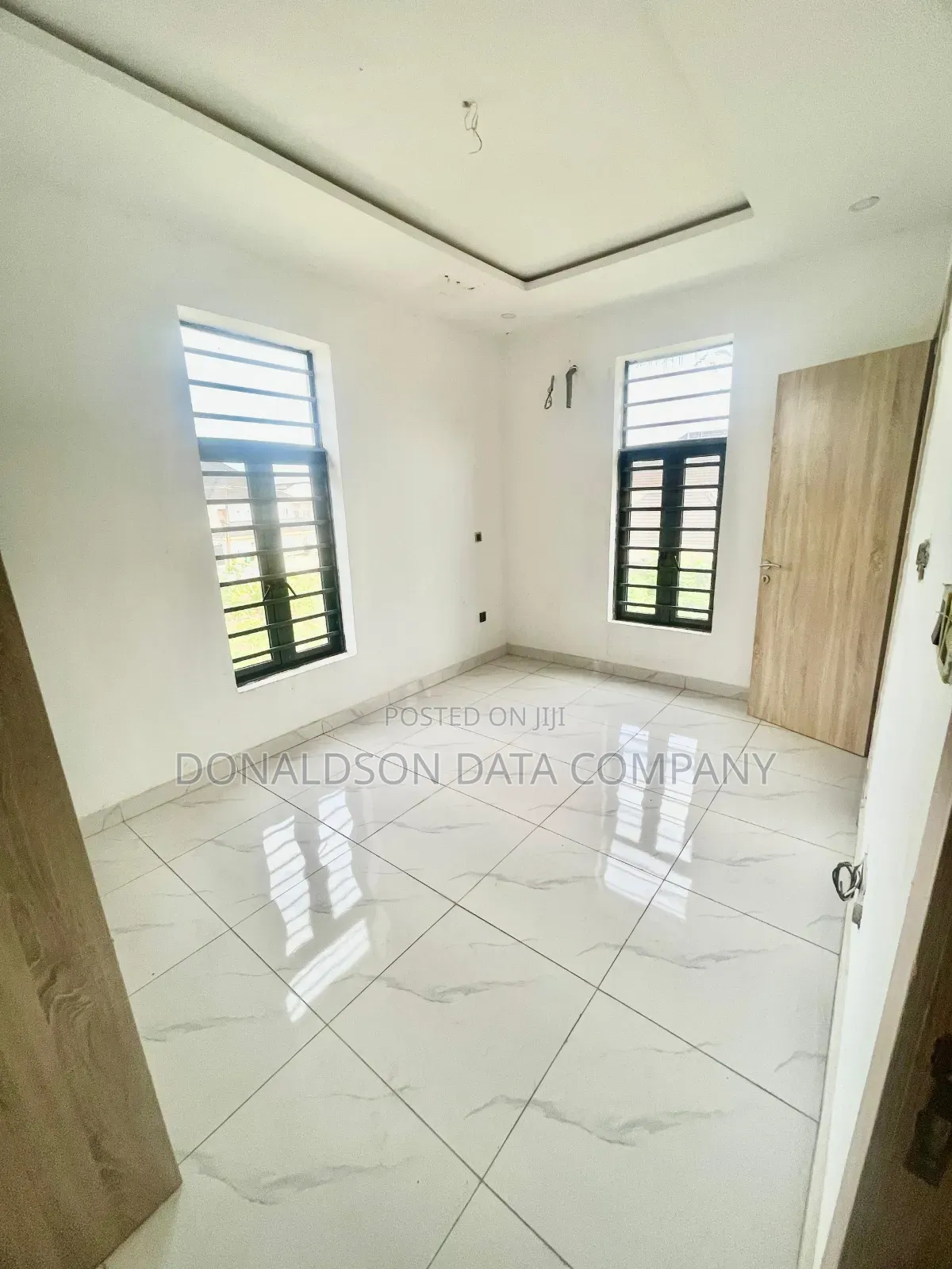 5bdrm Duplex in Hillcrest Estate, Iju-Ishaga for sale