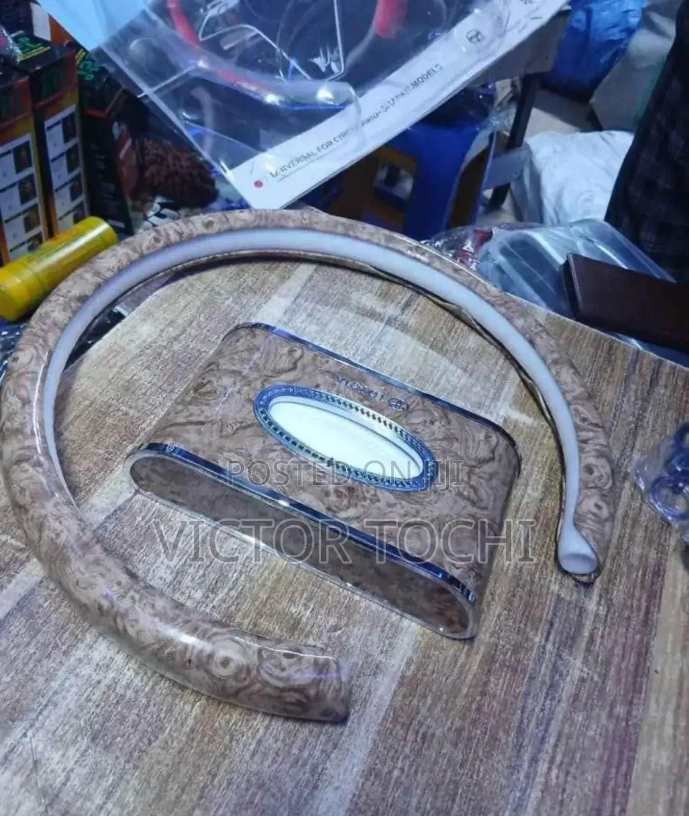 Clip Steering Wheel Cover and Servet/ Tissue Box