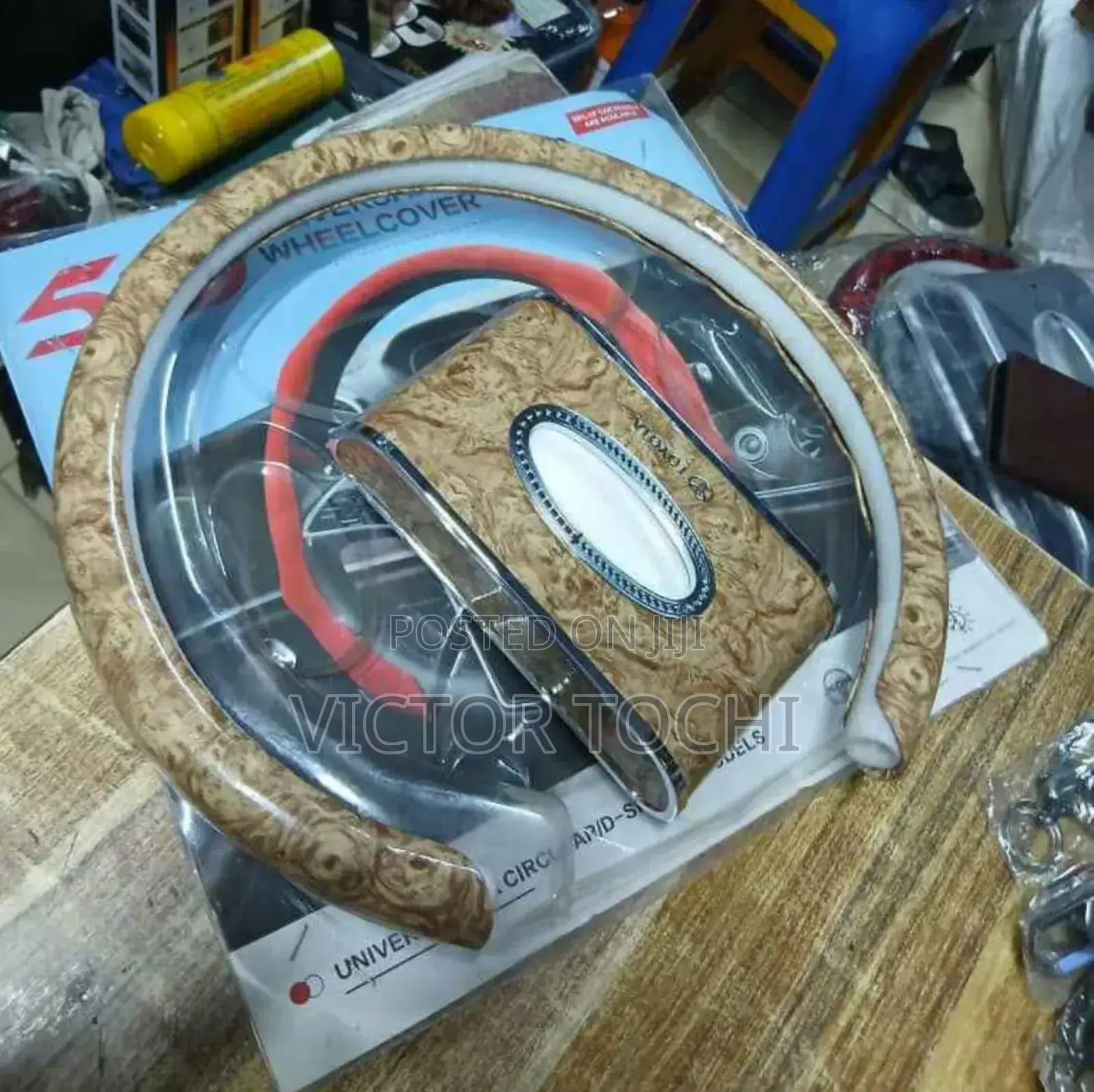 Clip Steering Wheel Cover and Servet/ Tissue Box