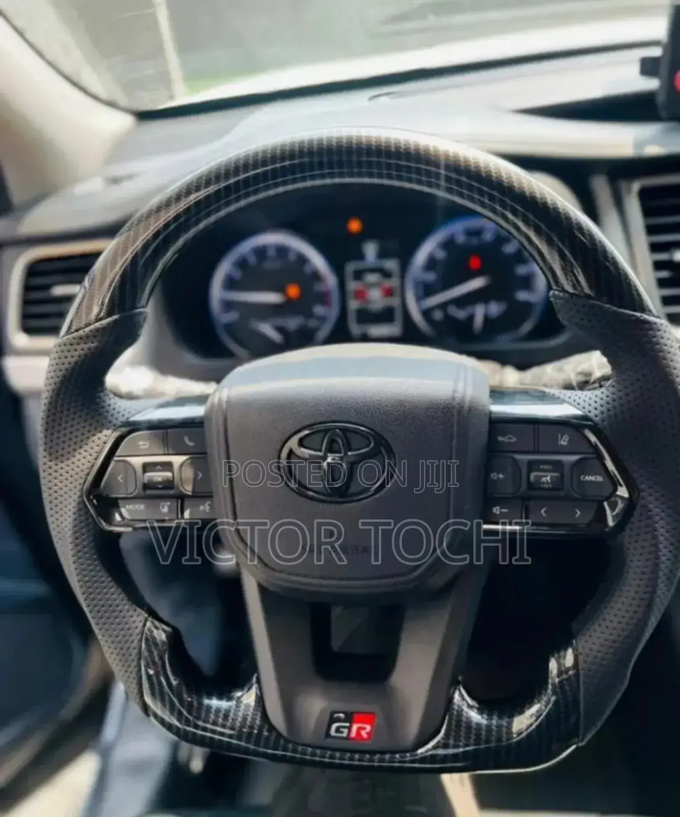 Toyota/ Lexus New Carbon Fiber Complete Steering Wheel