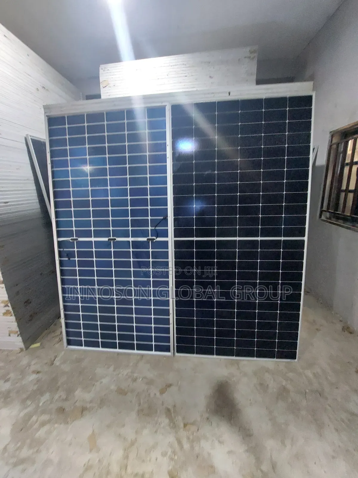 600w Jinko Solar Panel