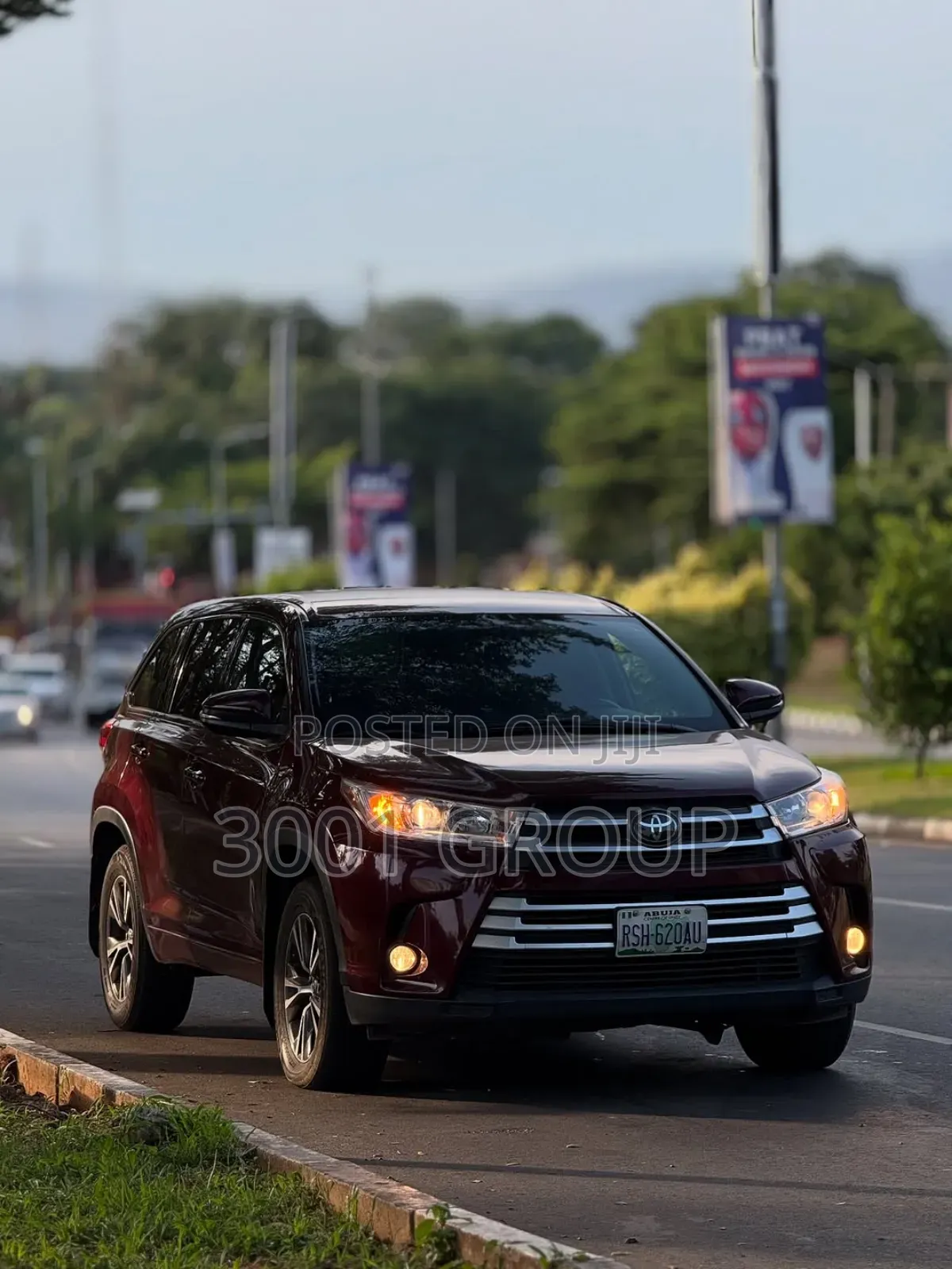 Toyota Highlander 2018 Burgundy