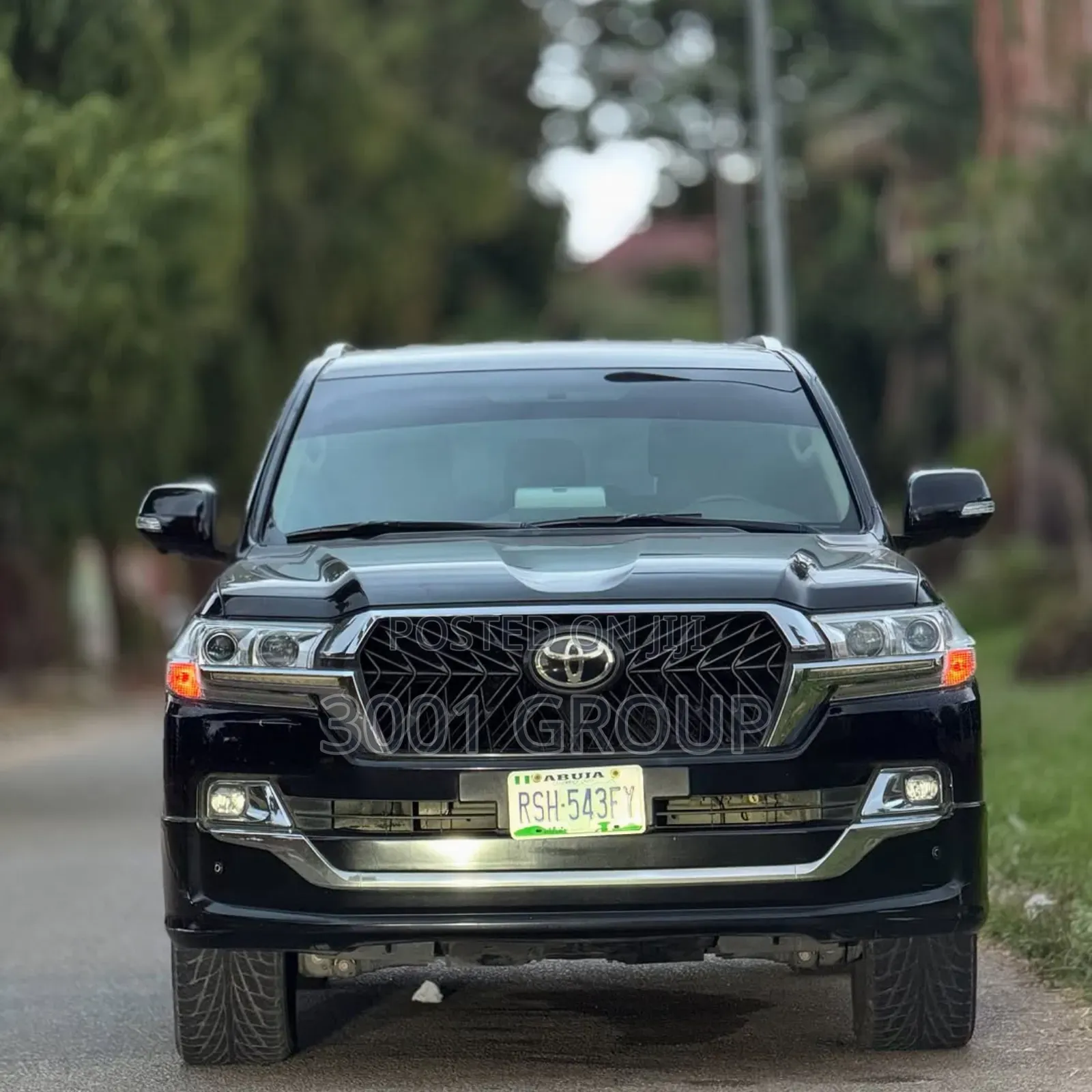 Toyota Land Cruiser 5.7 V8 VXR 2019 Black