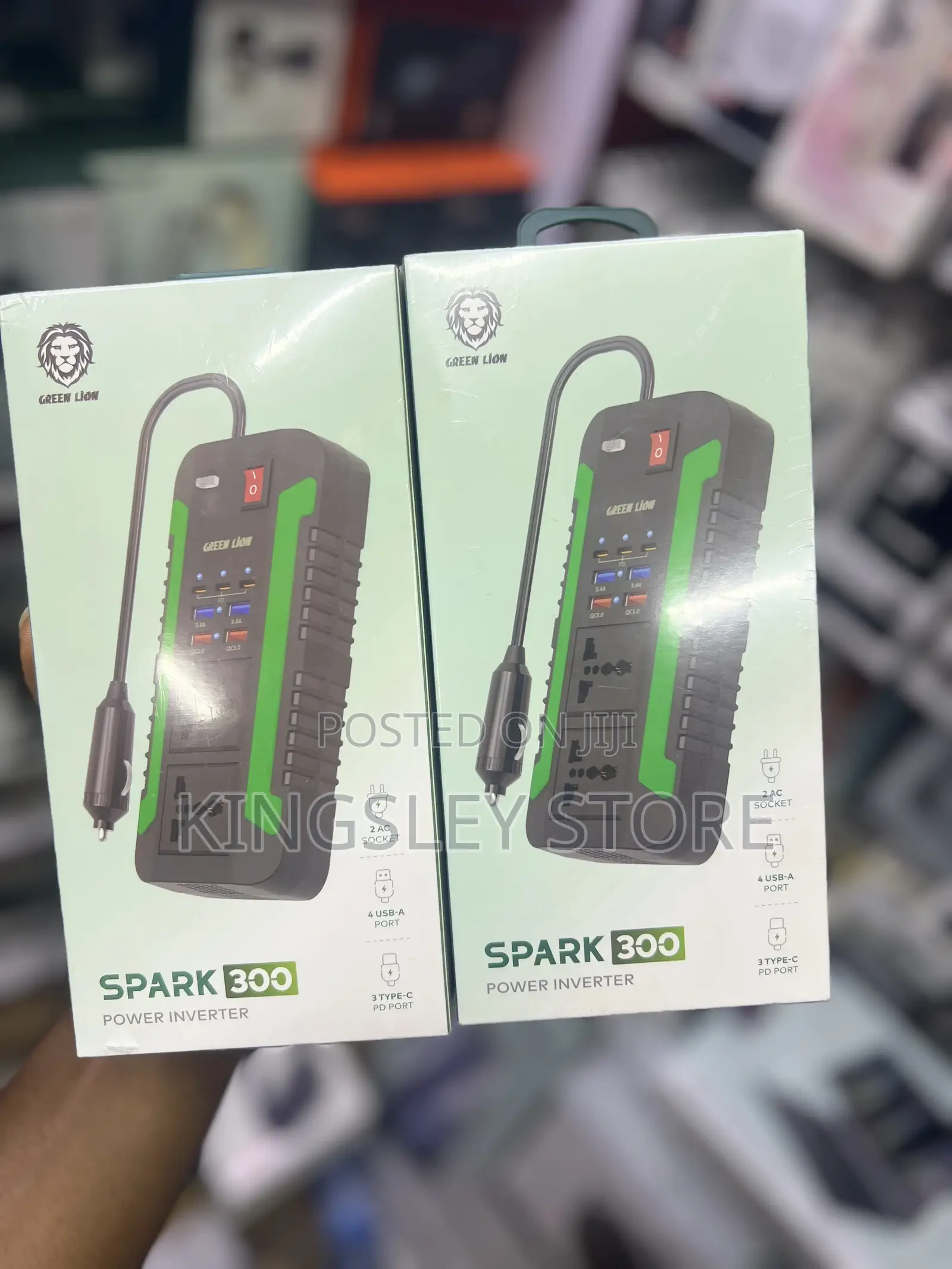 Green Lion Spark 300 Power Inverter - Black