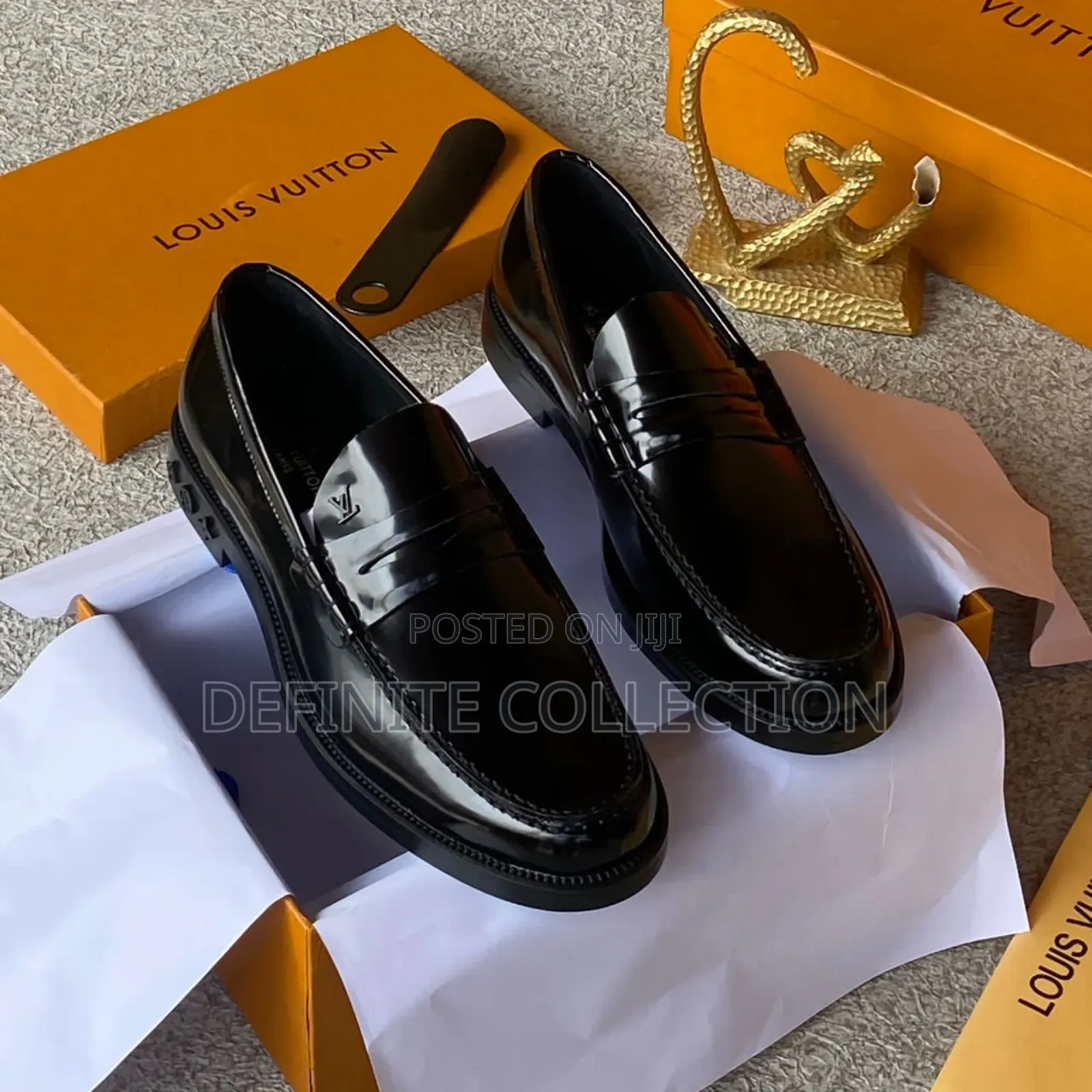 Louis Vuitton Luxury Wetlook Shoe
