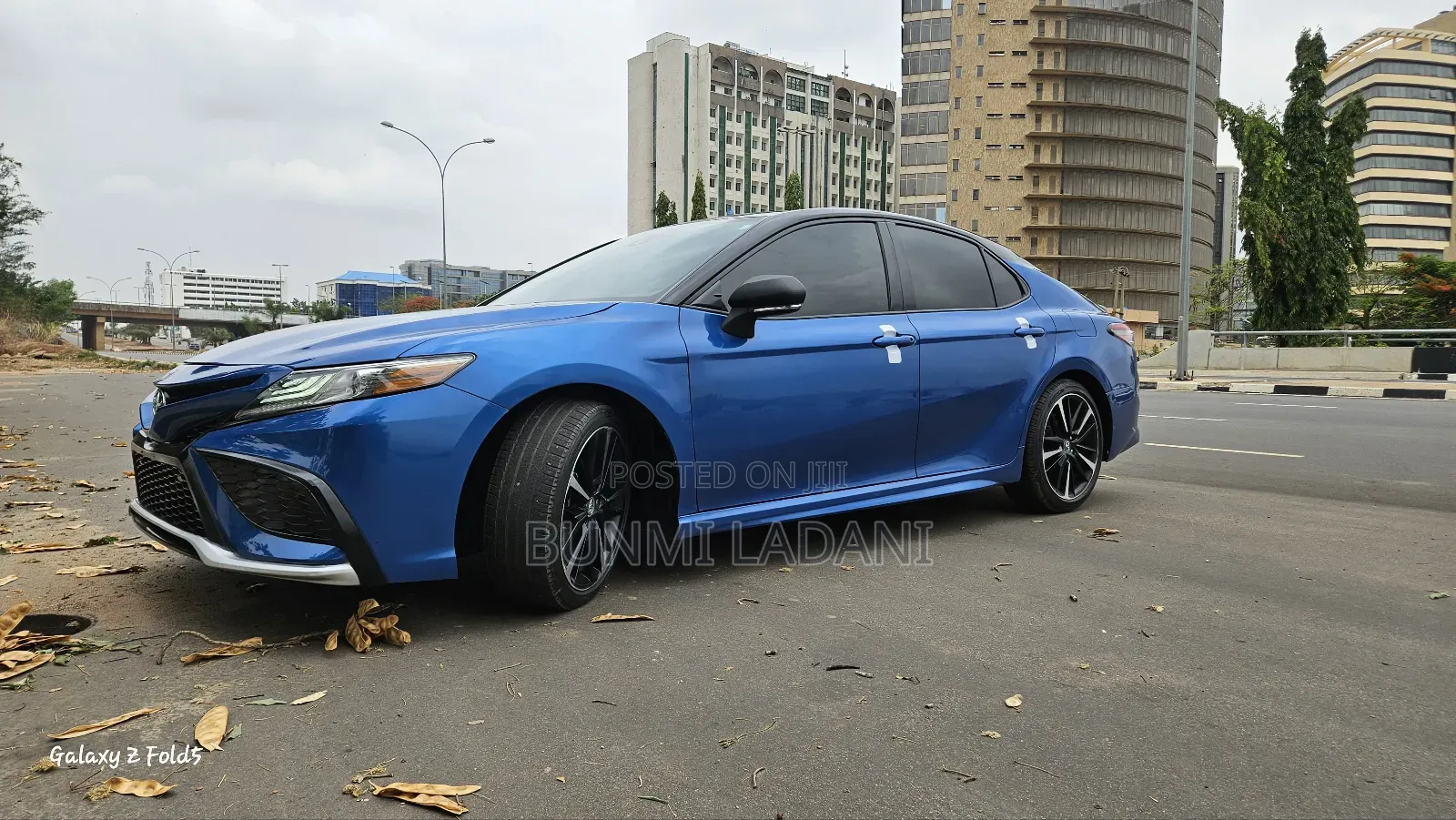 Toyota Camry XSE (2.5L 4cyl 8A) 2019 Blue