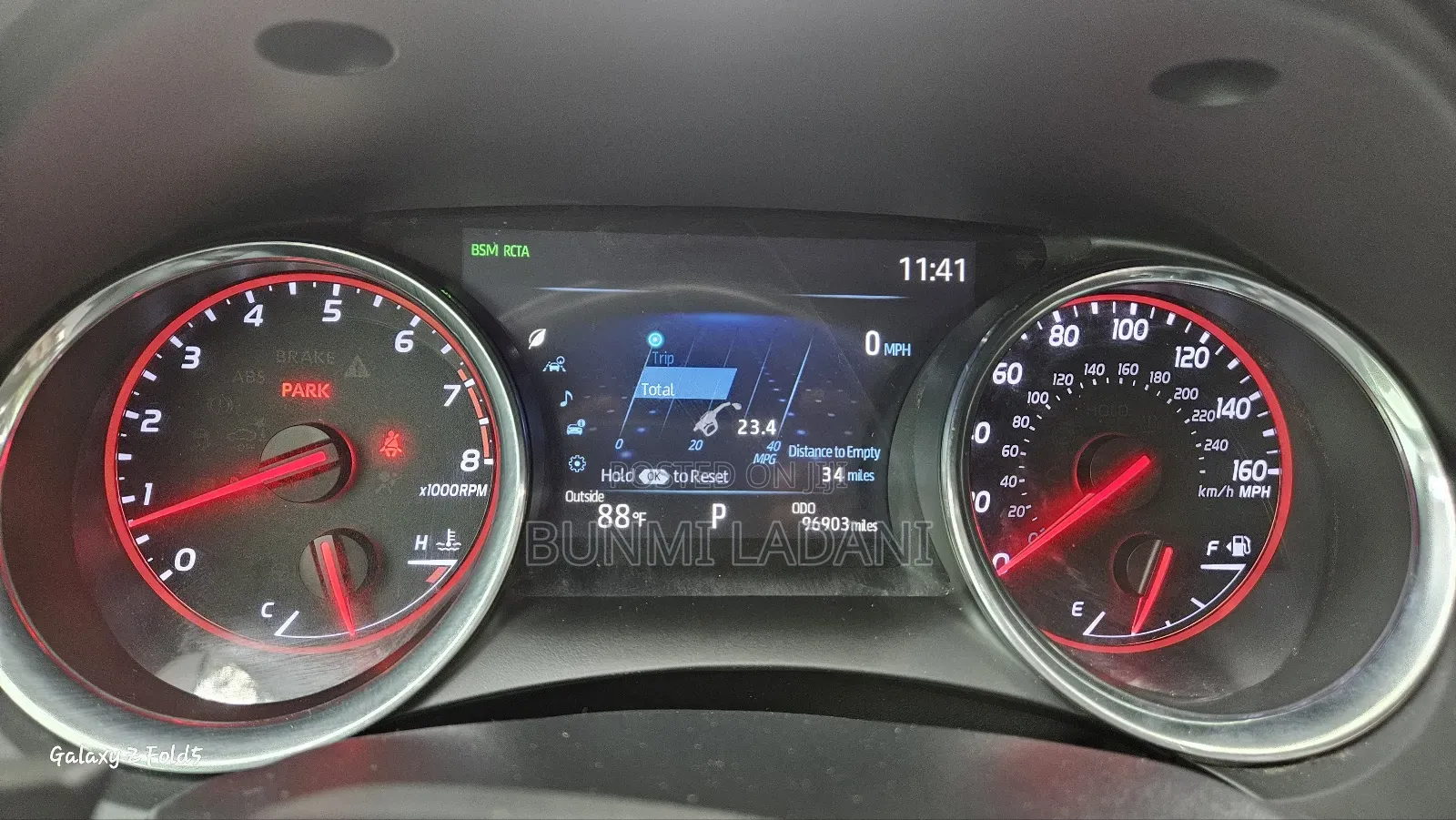 Toyota Camry XSE (2.5L 4cyl 8A) 2019 Blue