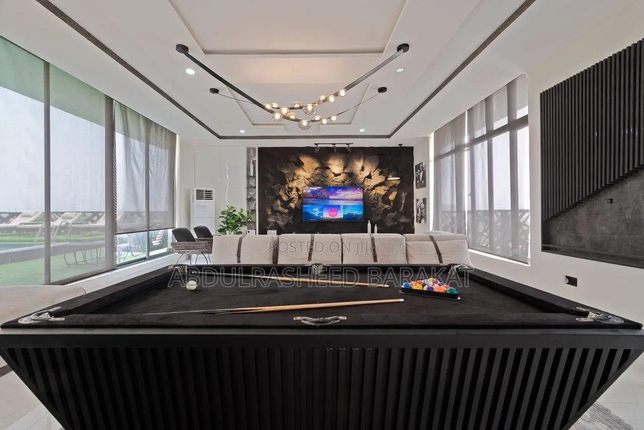 Luxury 3 Bedroom Penthouse With Private Pool, Private Cinema