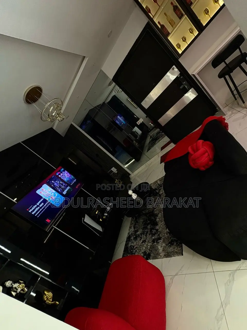 Aesthetically Pleasing 1 Bedroom Apartment With City View