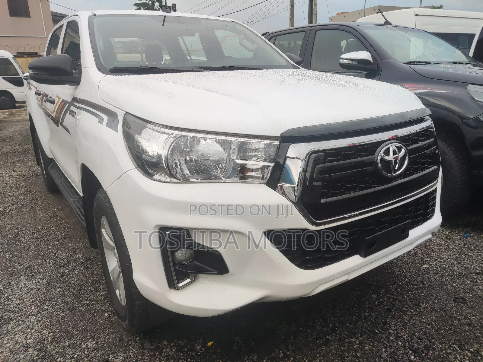 Toyota Hilux SR5 4x4 2017 White