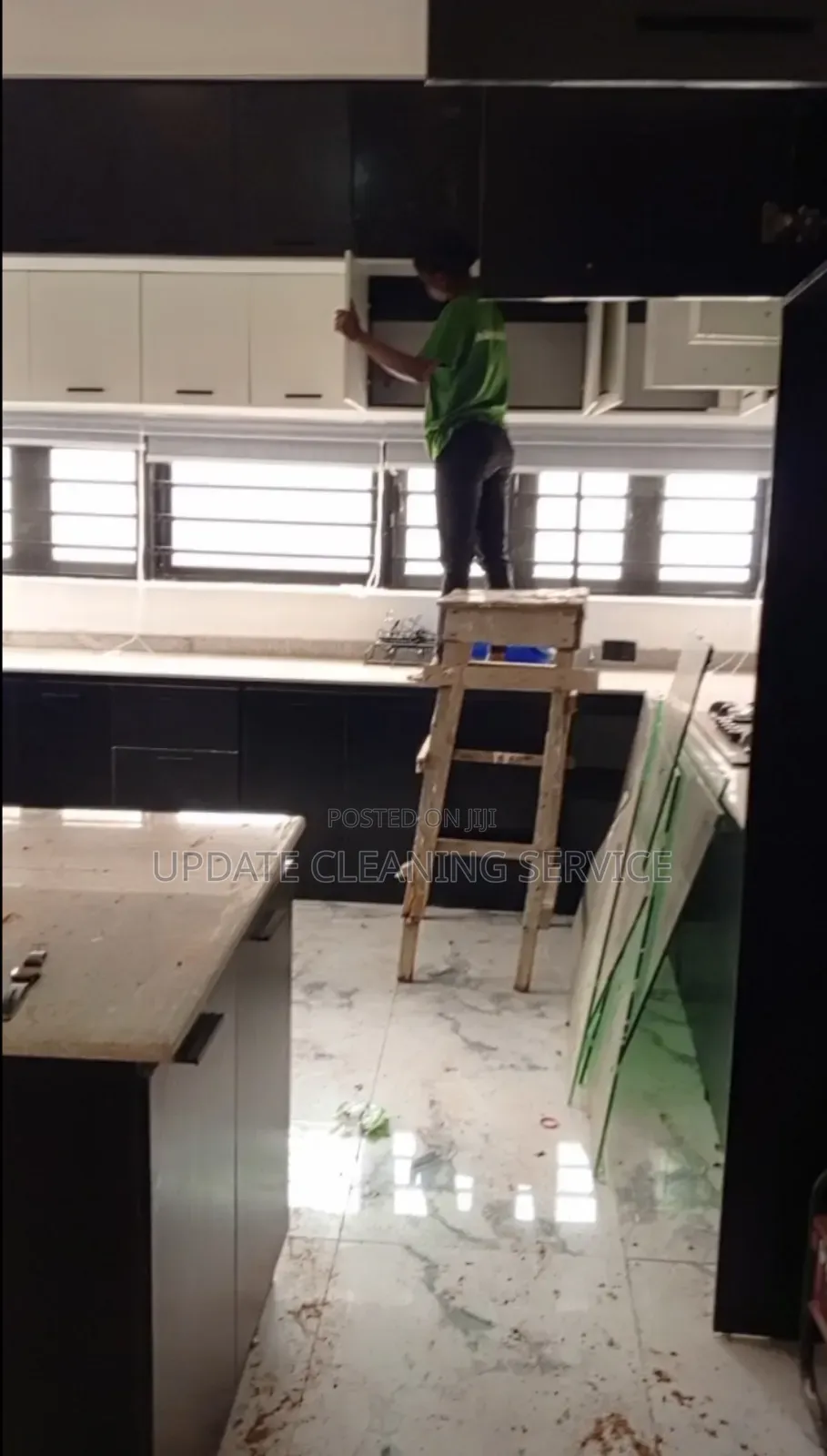Professional Deep Cleaning and Disinfecting Services