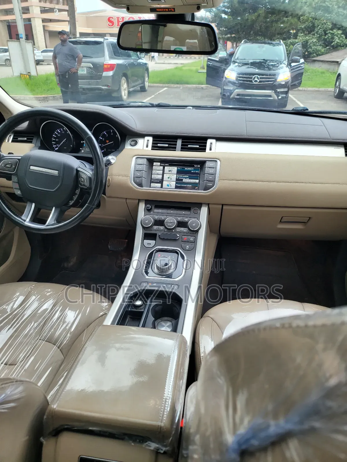 Land Rover Range Rover Evoque Prestige 4dr SUV AWD (2.0L 4cyl Turbo 9A)