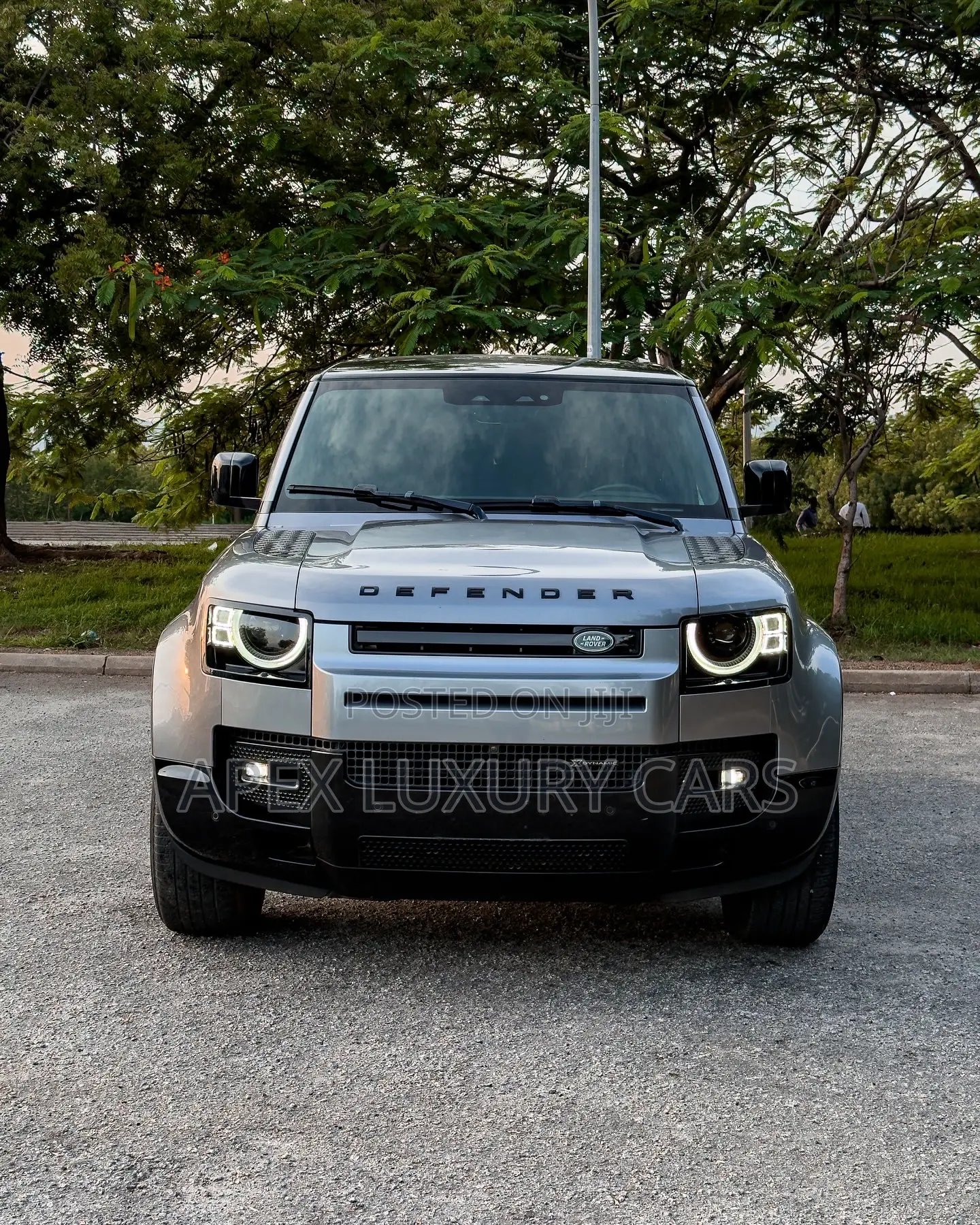 Land Rover Defender 2022 Gray